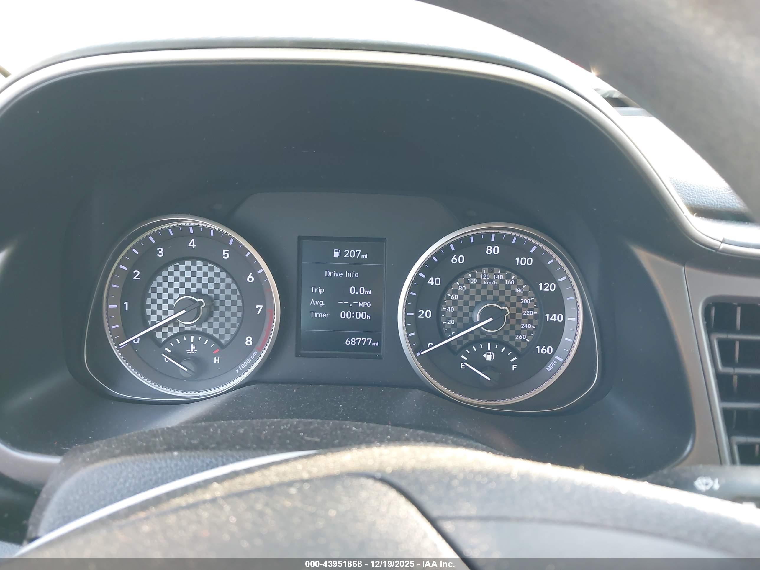 HYUNDAI ELANTRA image 7