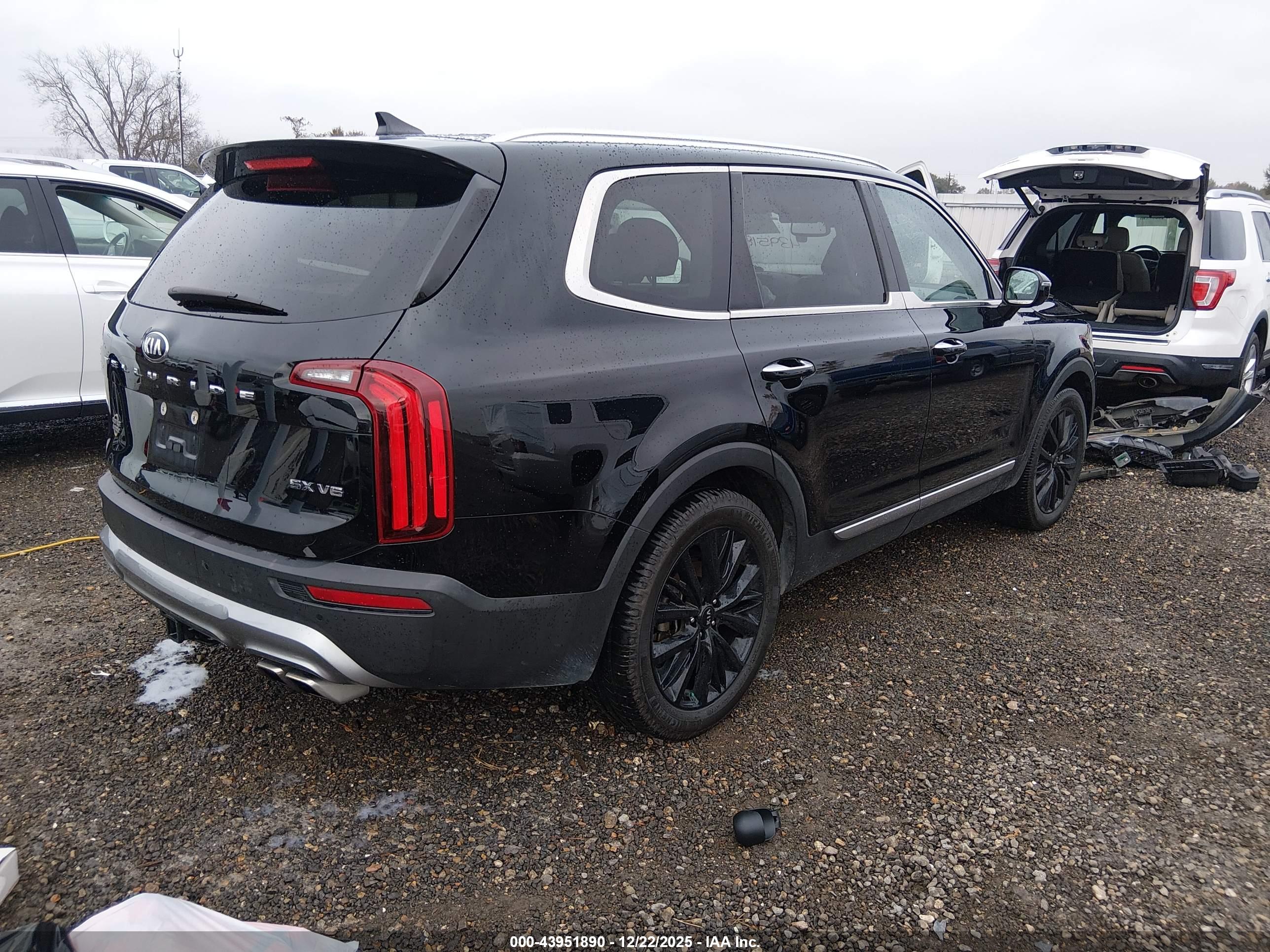 KIA TELLURIDE image 4