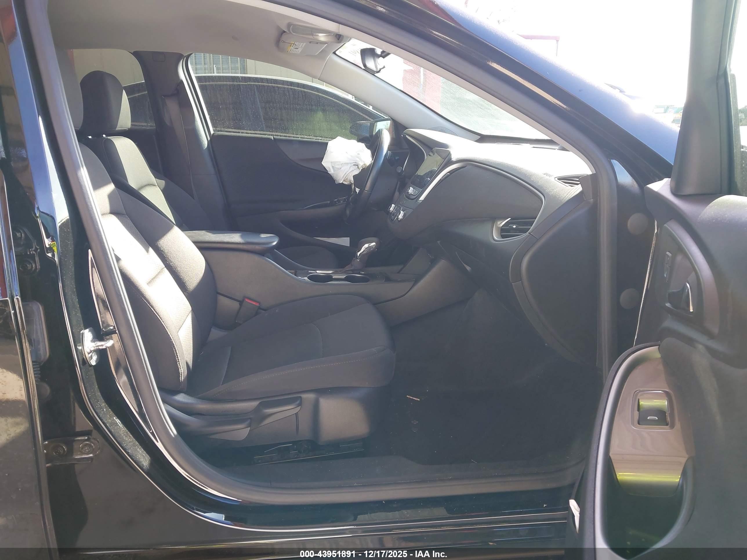 CHEVROLET MALIBU image 5