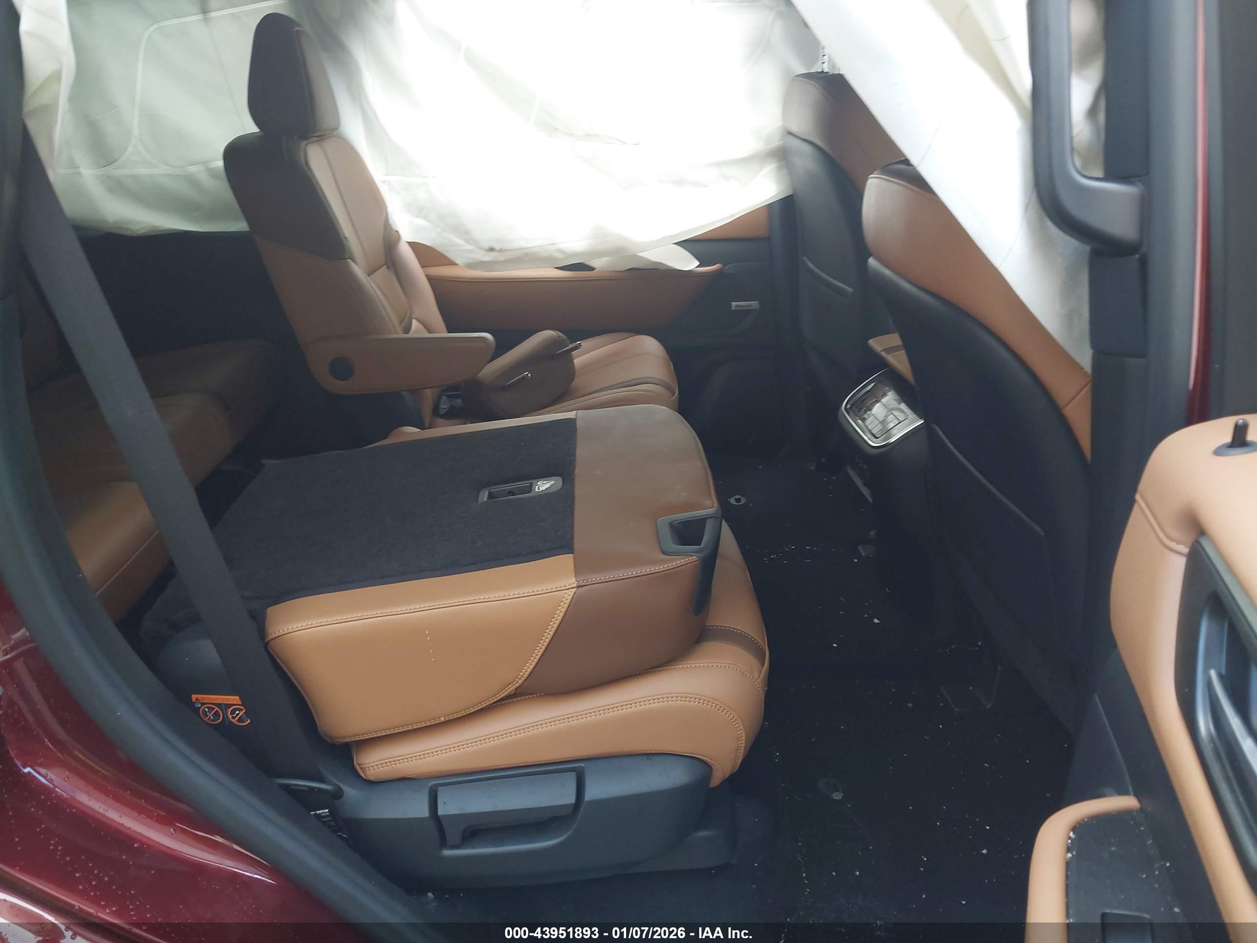 NISSAN ARMADA image 8