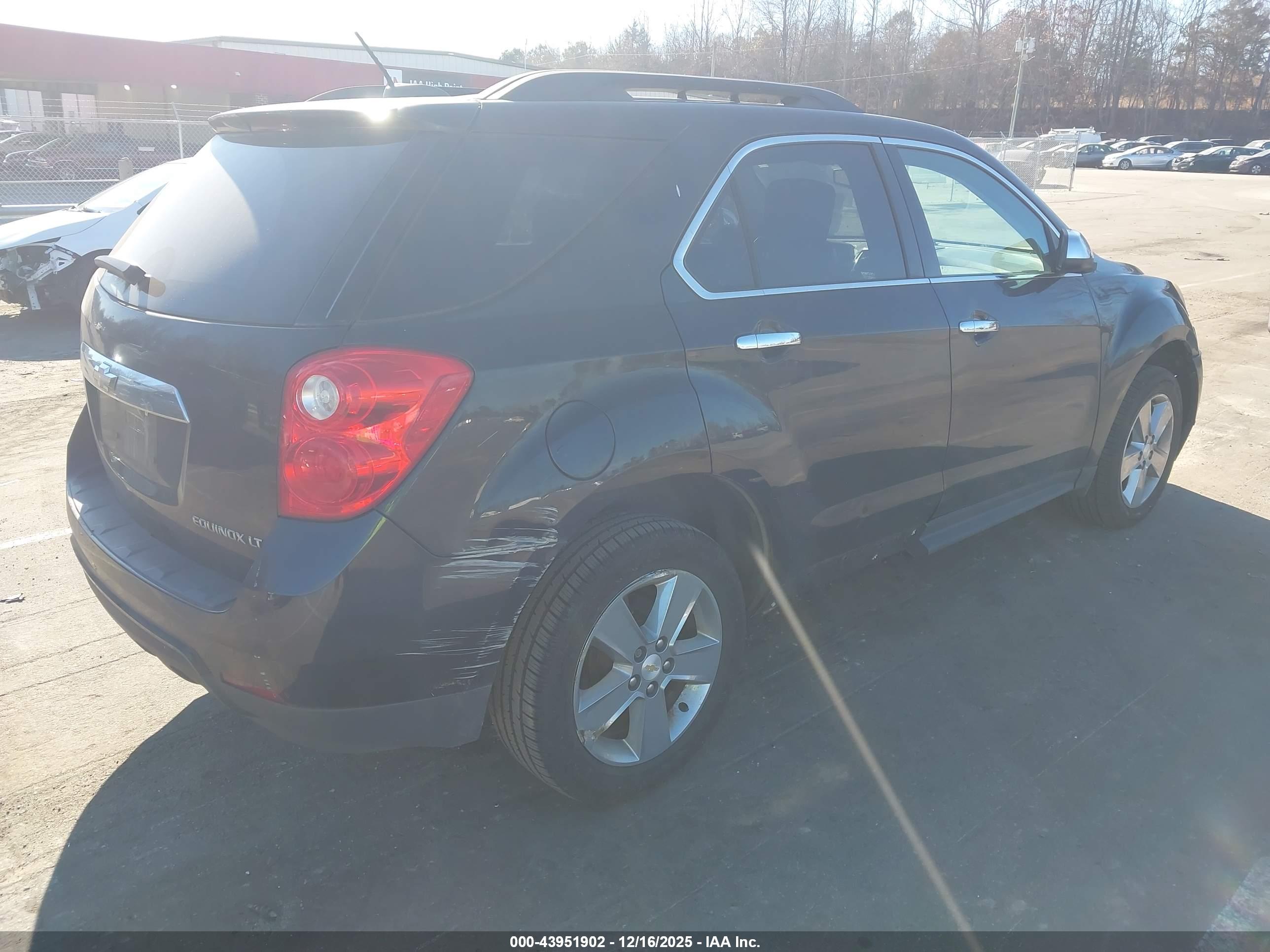CHEVROLET EQUINOX image 4