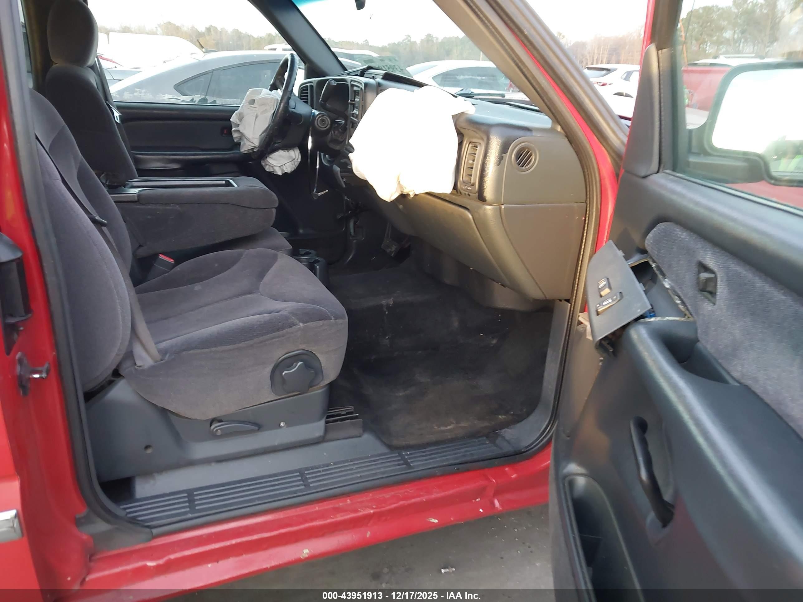GMC SIERRA image 5