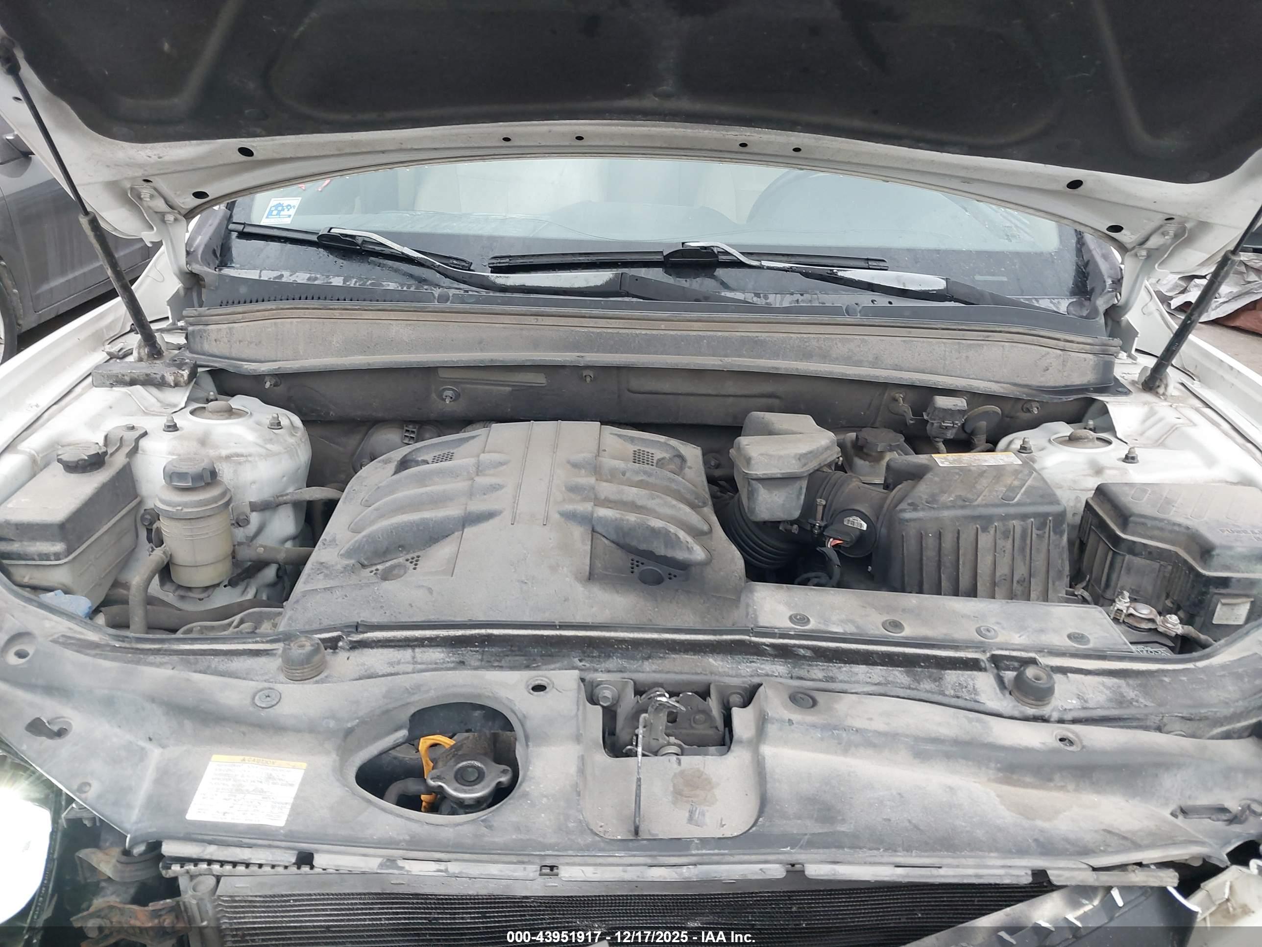 HYUNDAI SANTA image 10