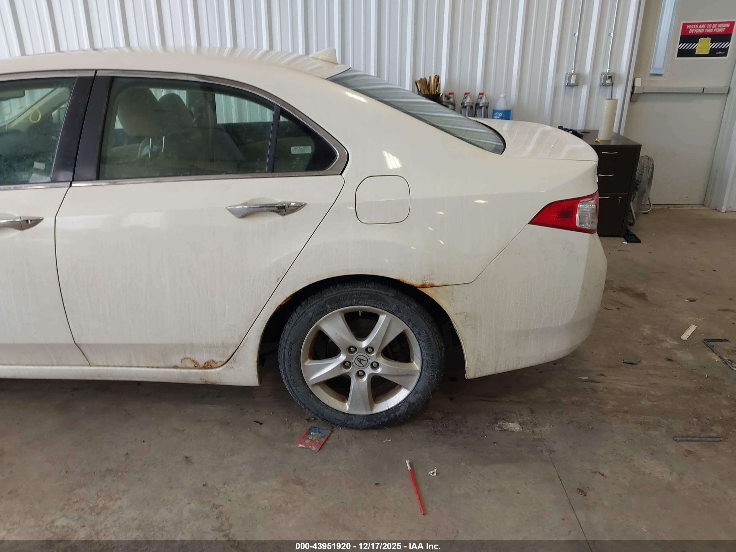 ACURA TSX image 6