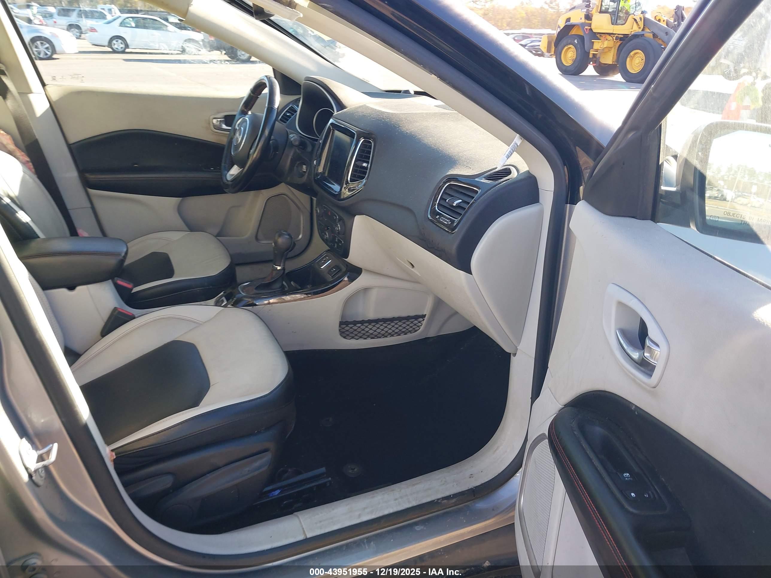 JEEP COMPASS image 5