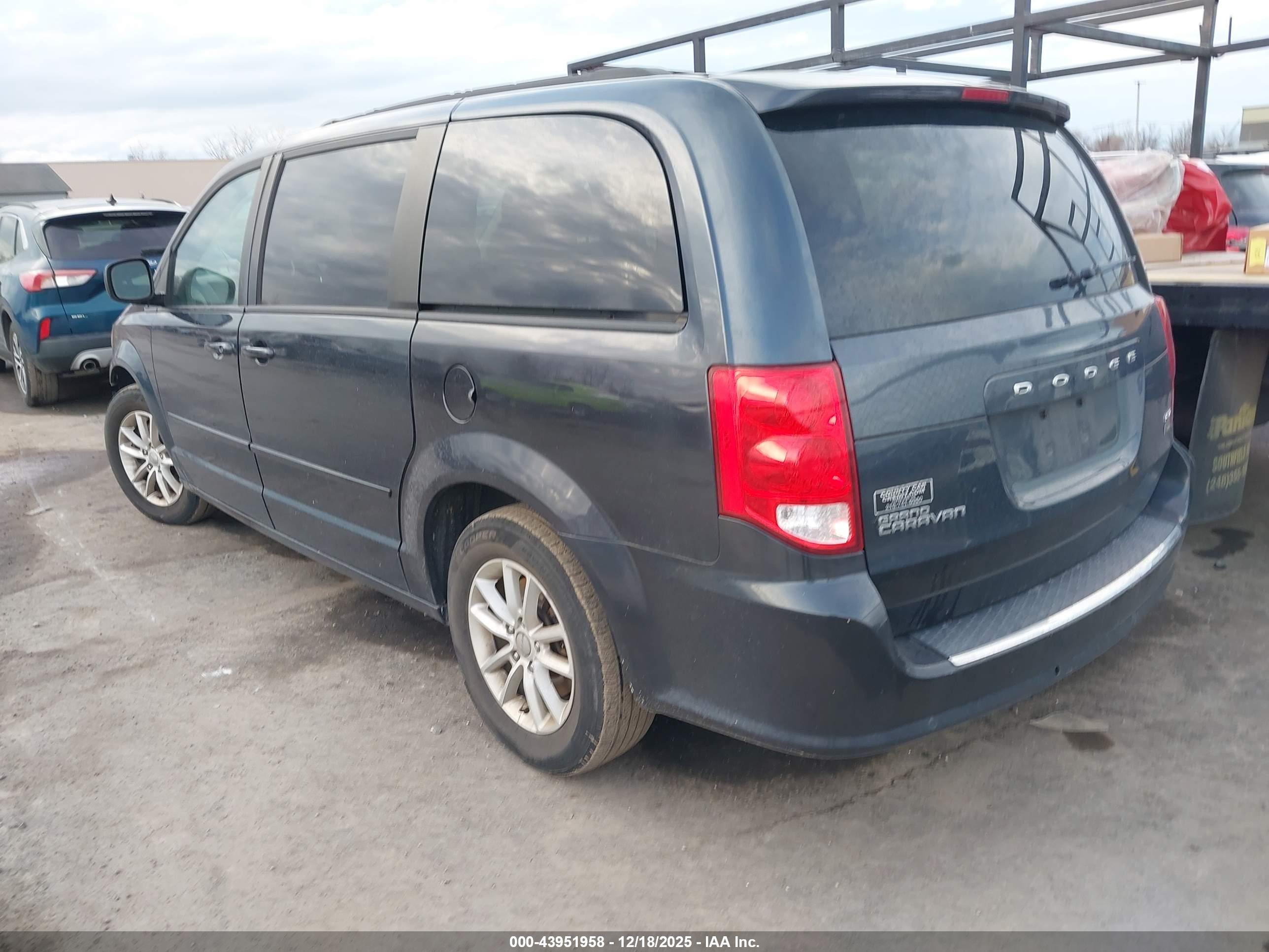 DODGE GRAND image 3