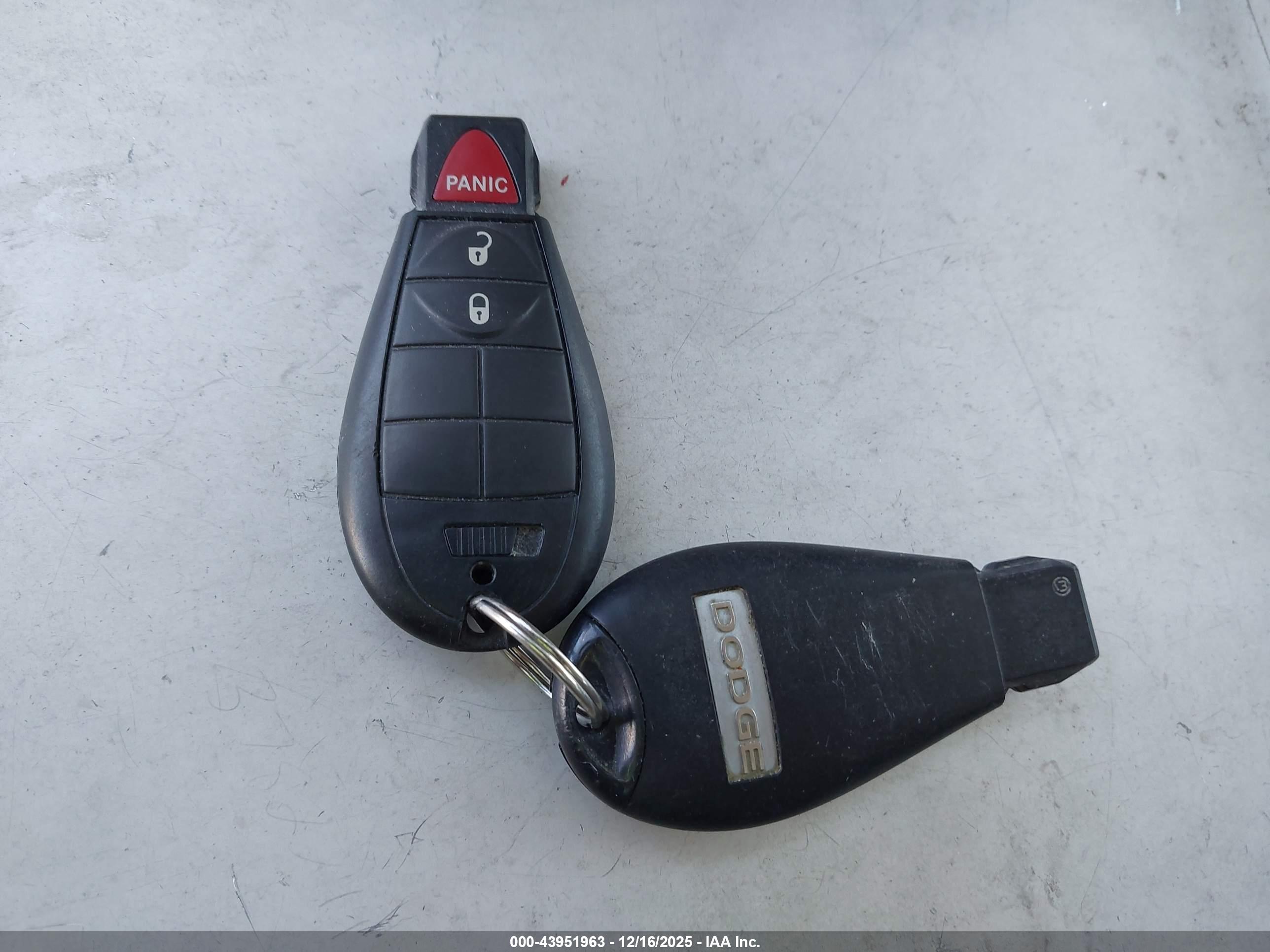 DODGE GRAND image 11