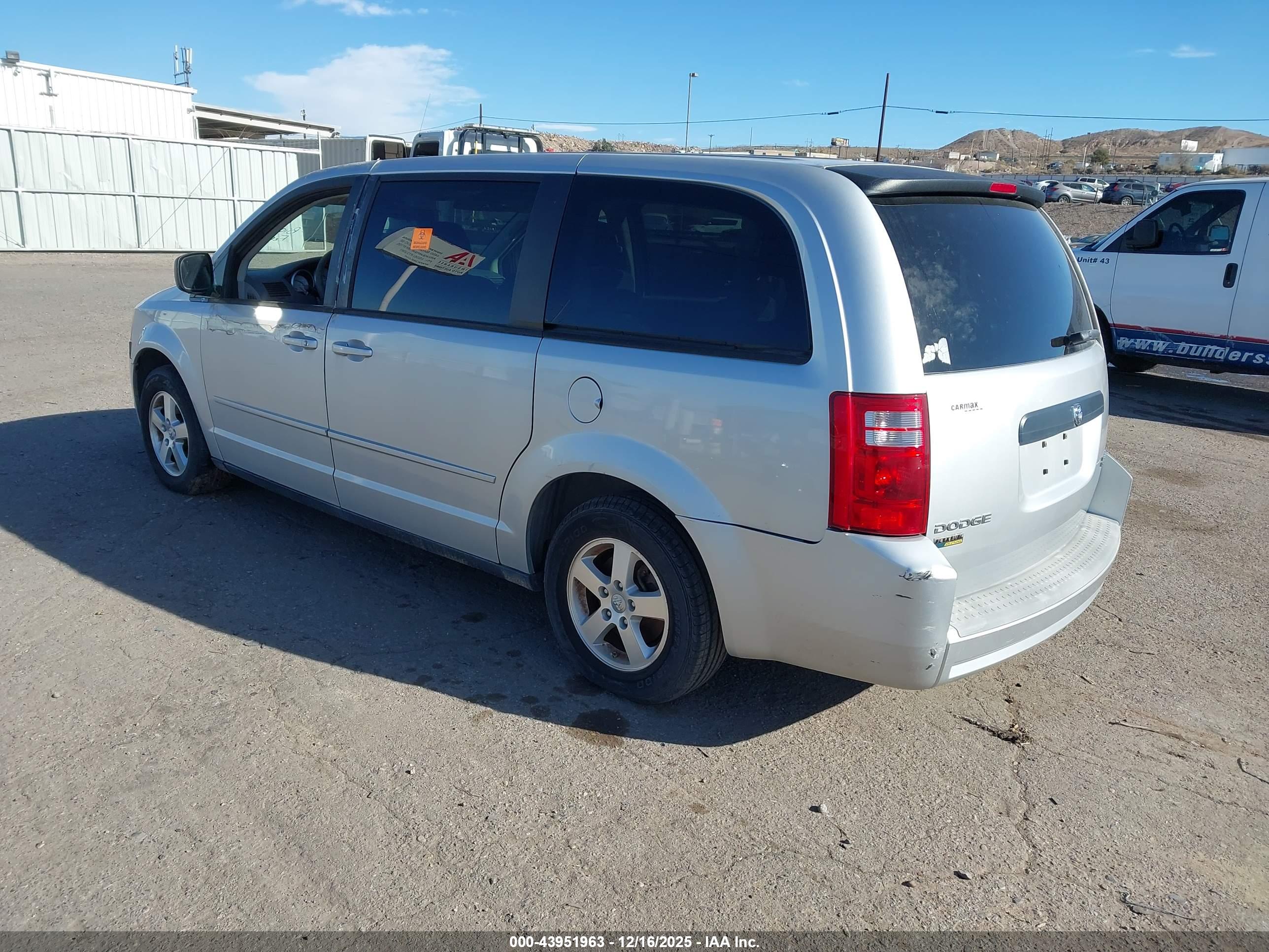DODGE GRAND image 3