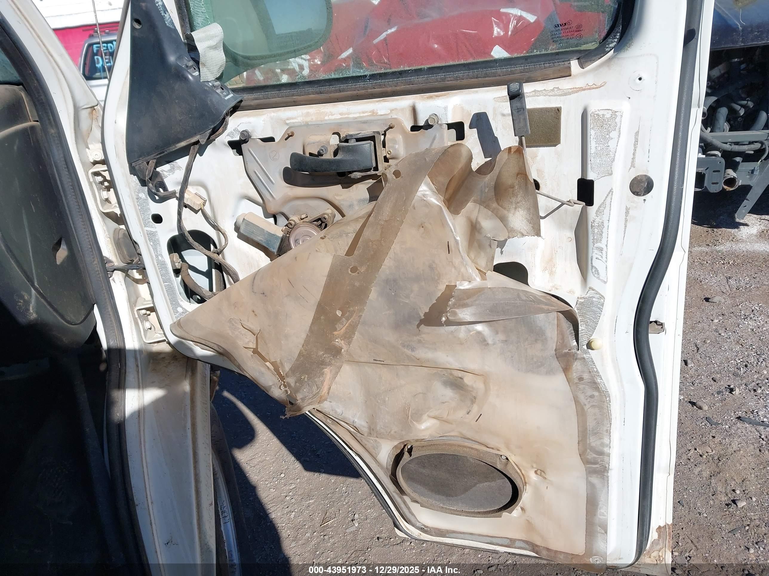 DODGE RAM image 6
