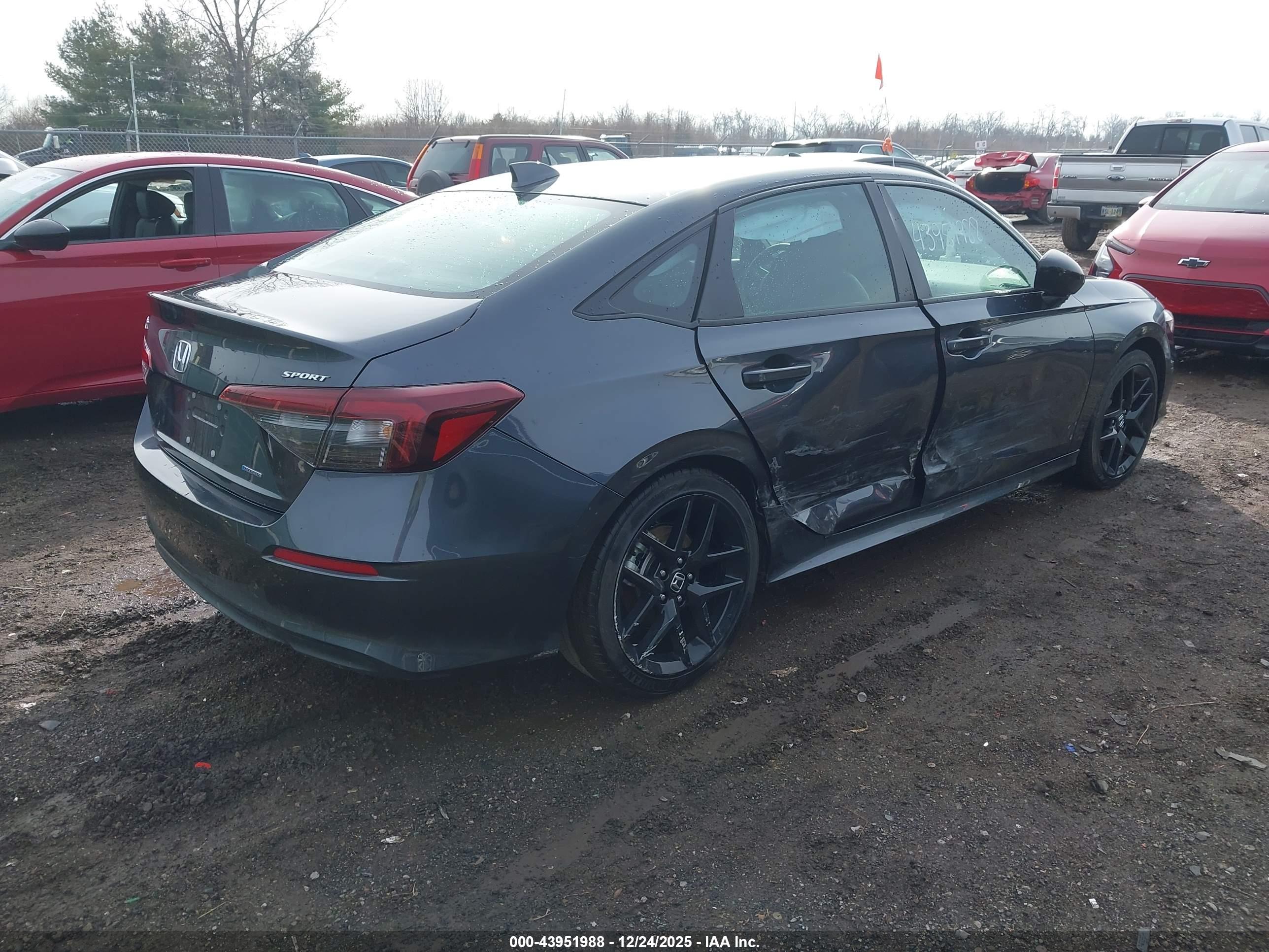 HONDA CIVIC image 4