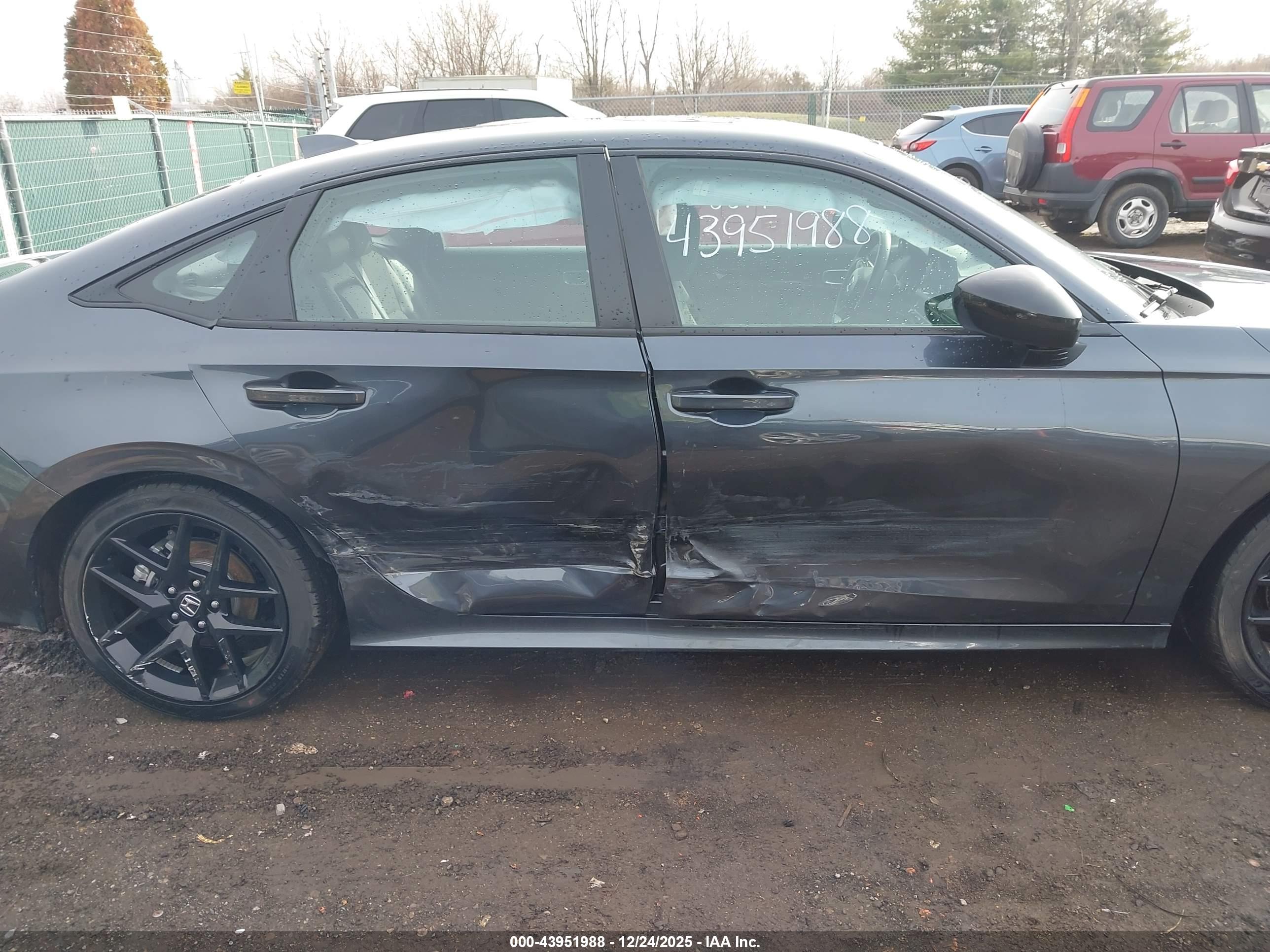 HONDA CIVIC image 6