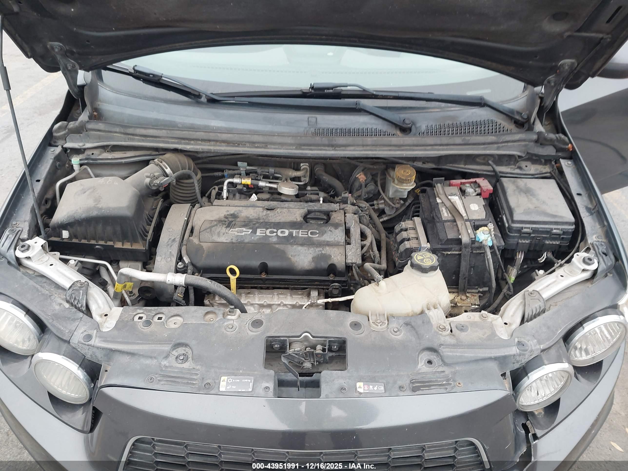 CHEVROLET SONIC image 10