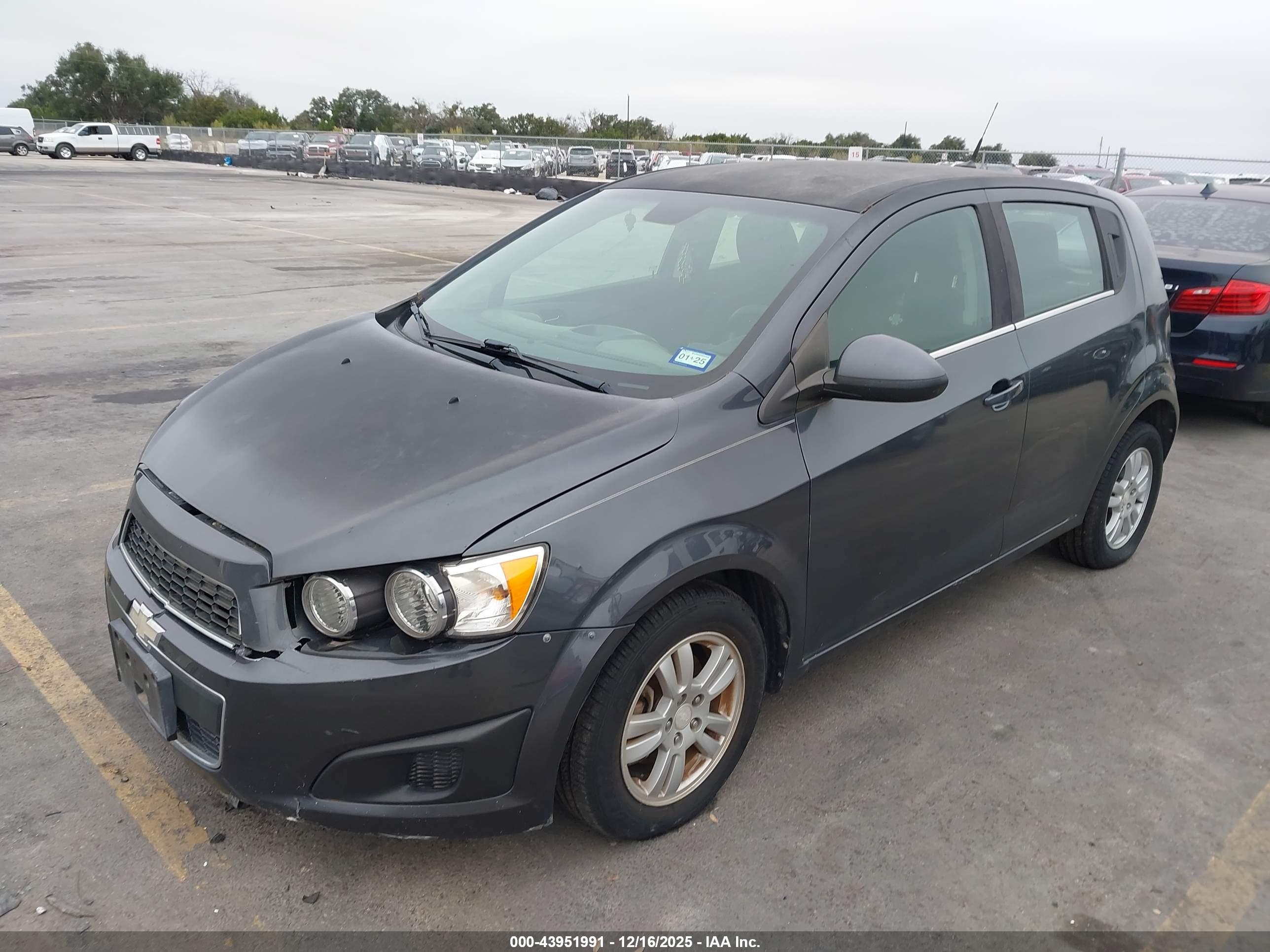 CHEVROLET SONIC image 2