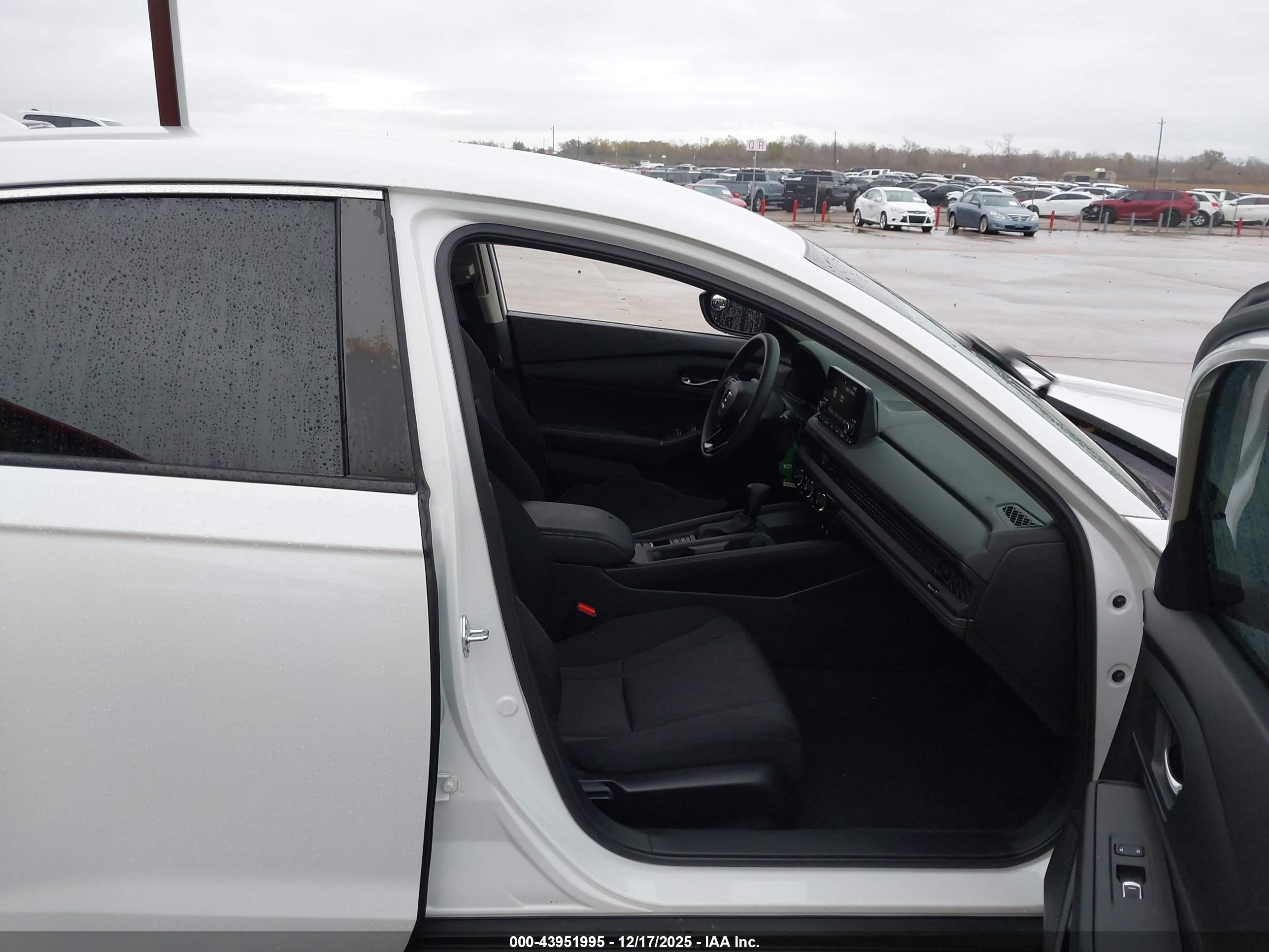 HONDA ACCORD image 5
