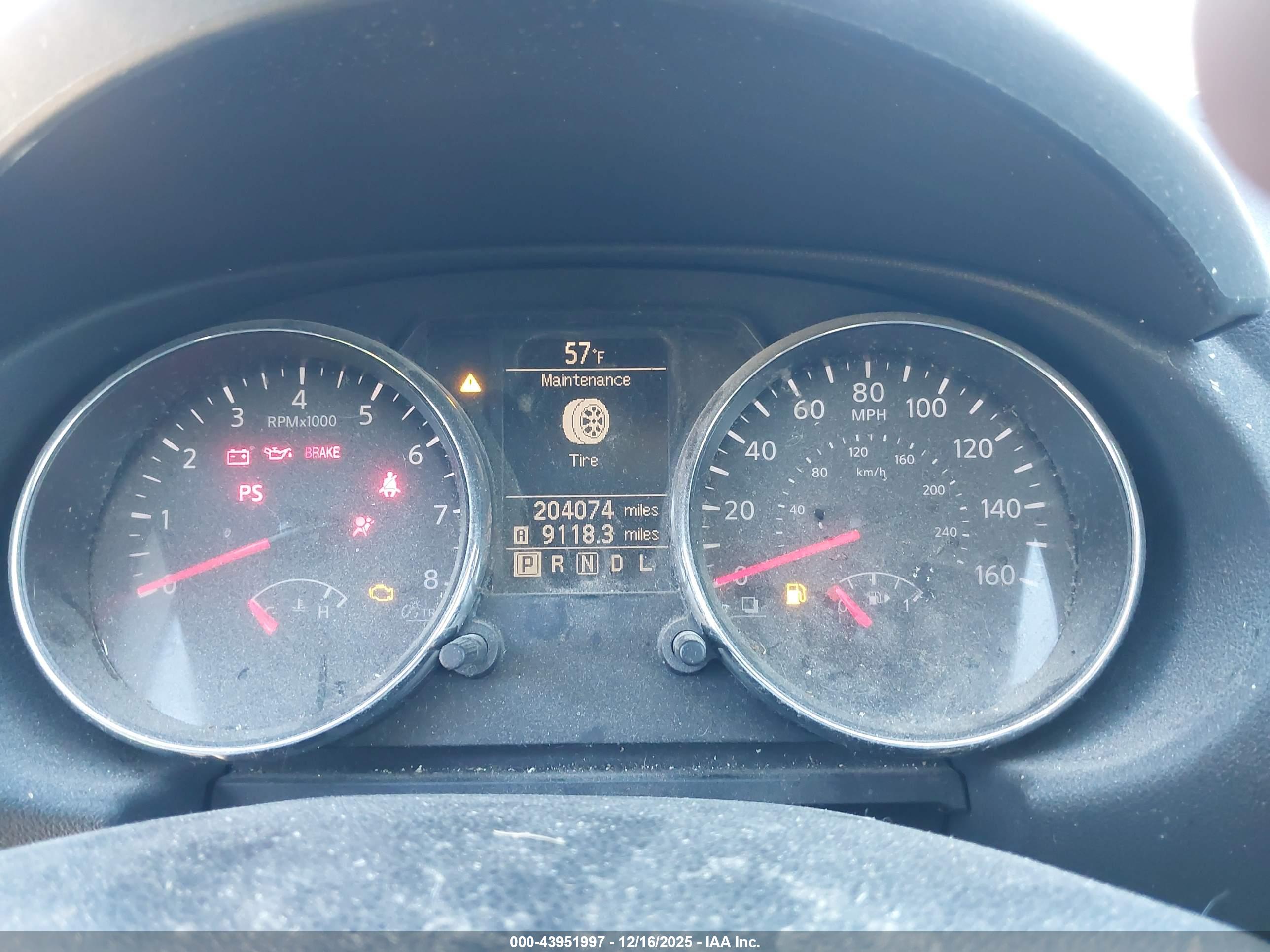 NISSAN ROGUE image 7
