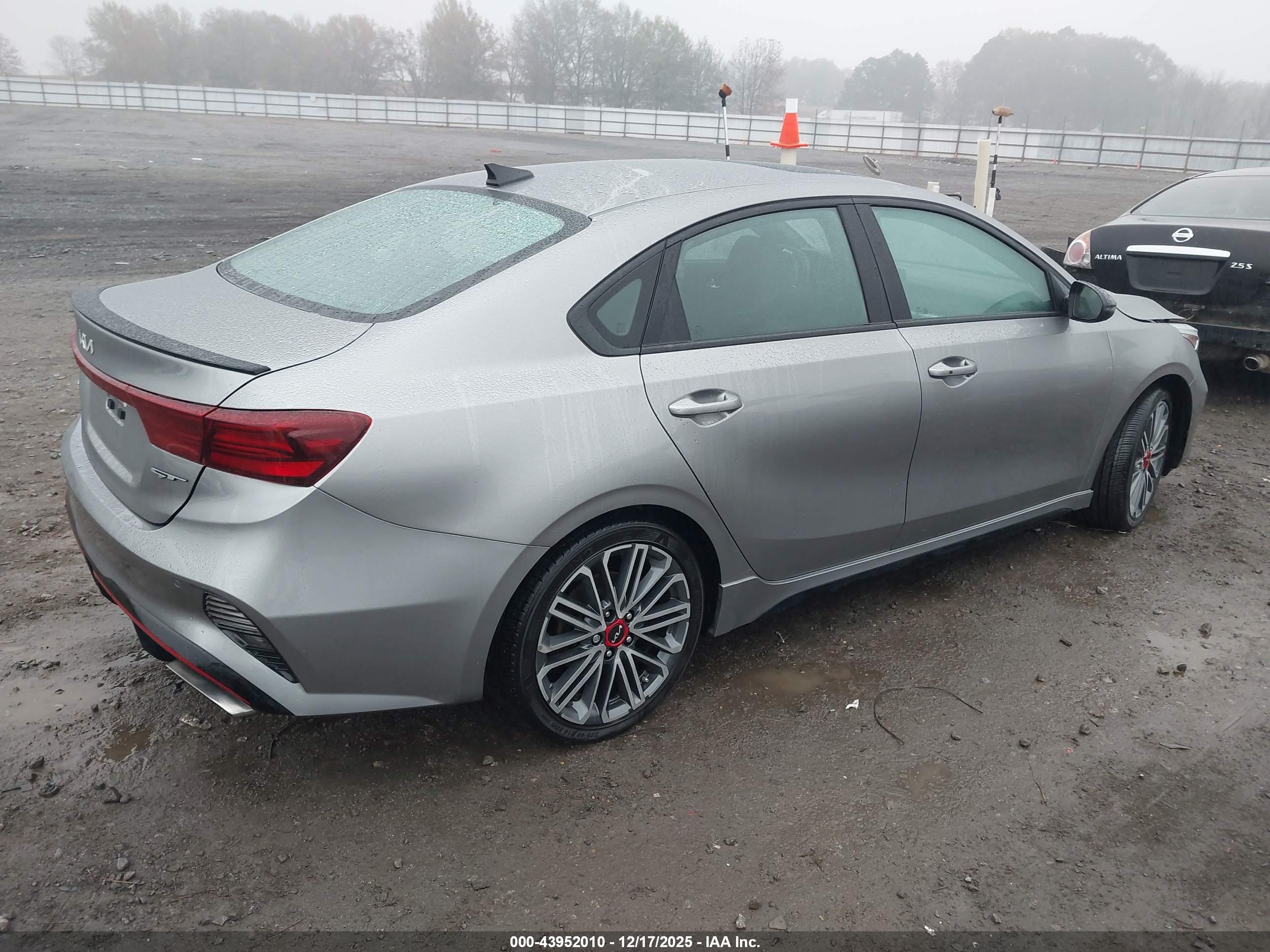 KIA FORTE image 4