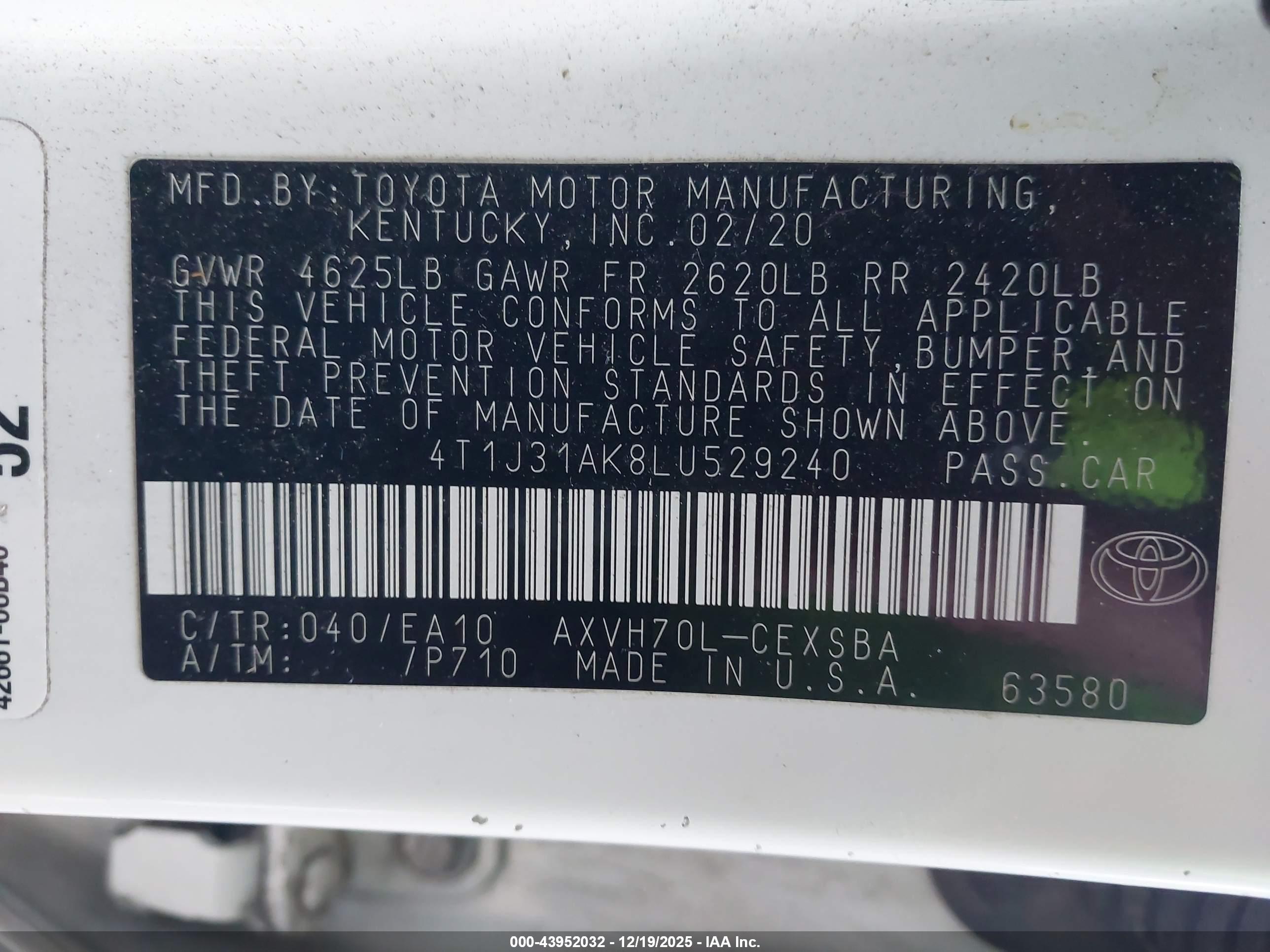 TOYOTA CAMRY image 9