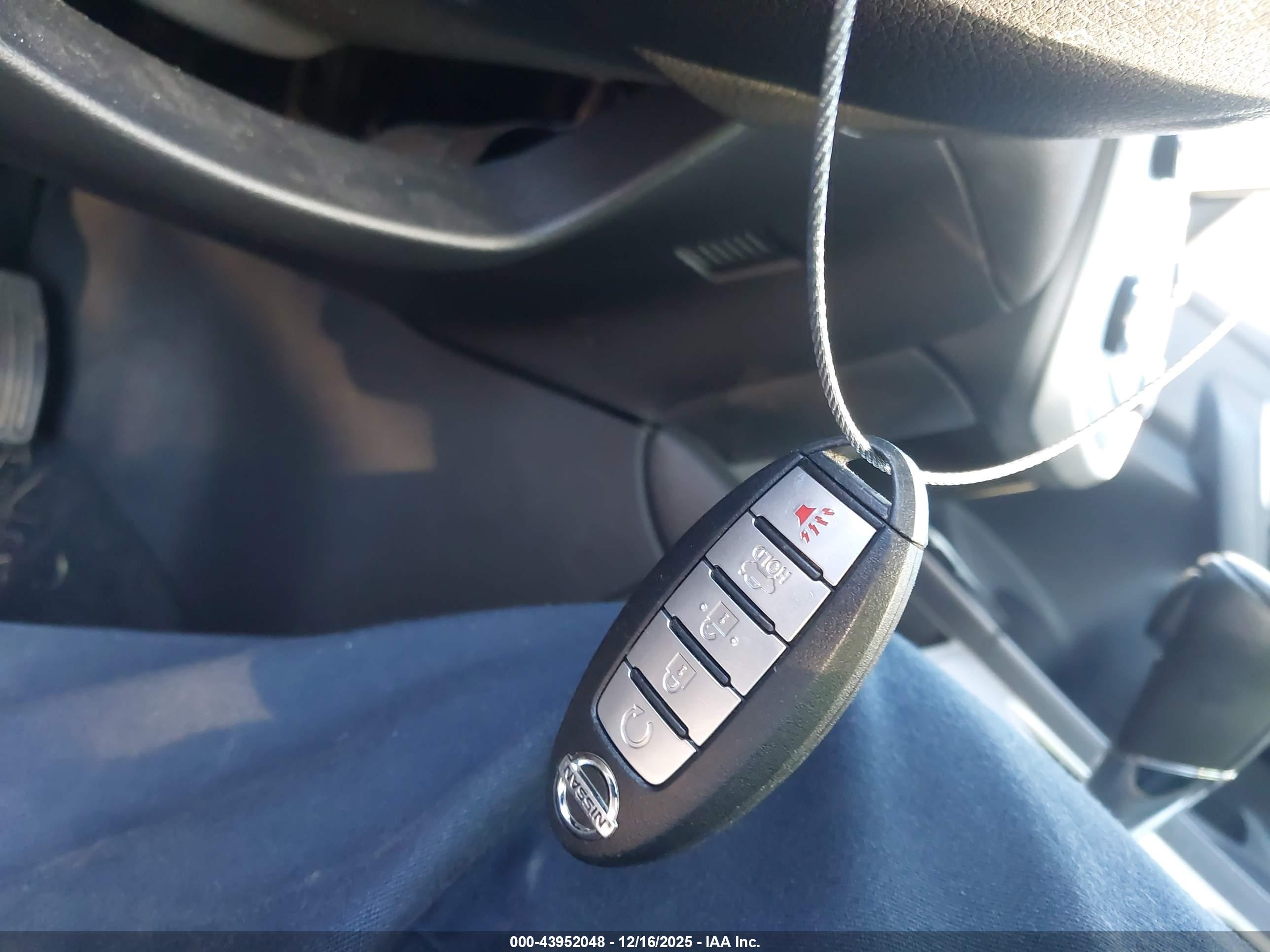 NISSAN ALTIMA image 11