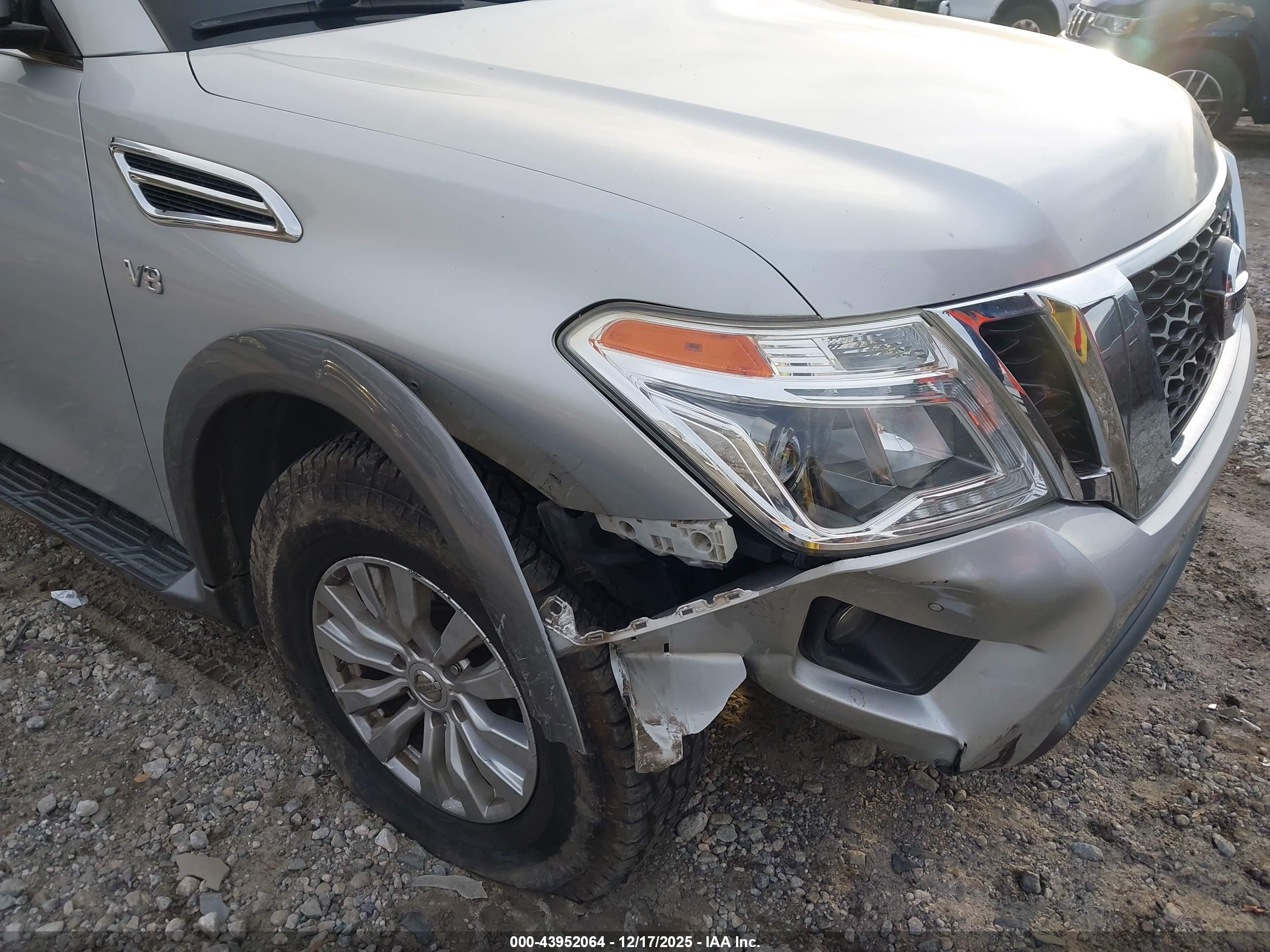 NISSAN ARMADA image 6
