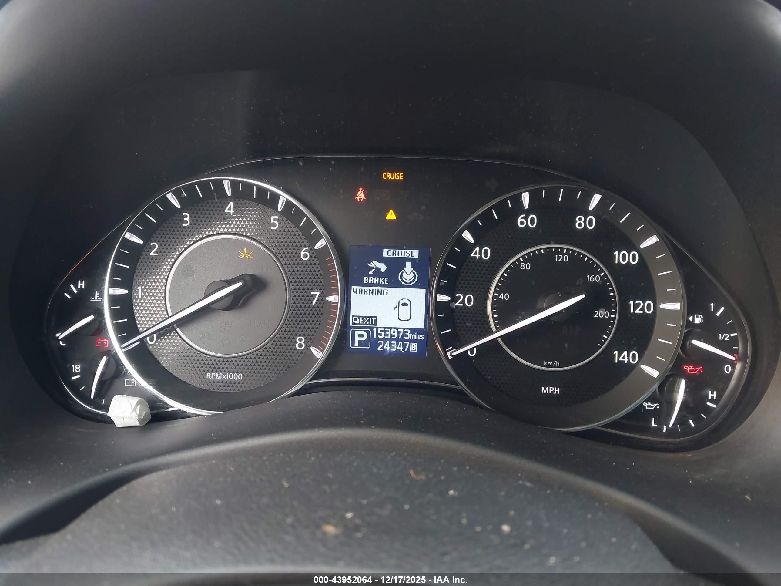 NISSAN ARMADA image 7