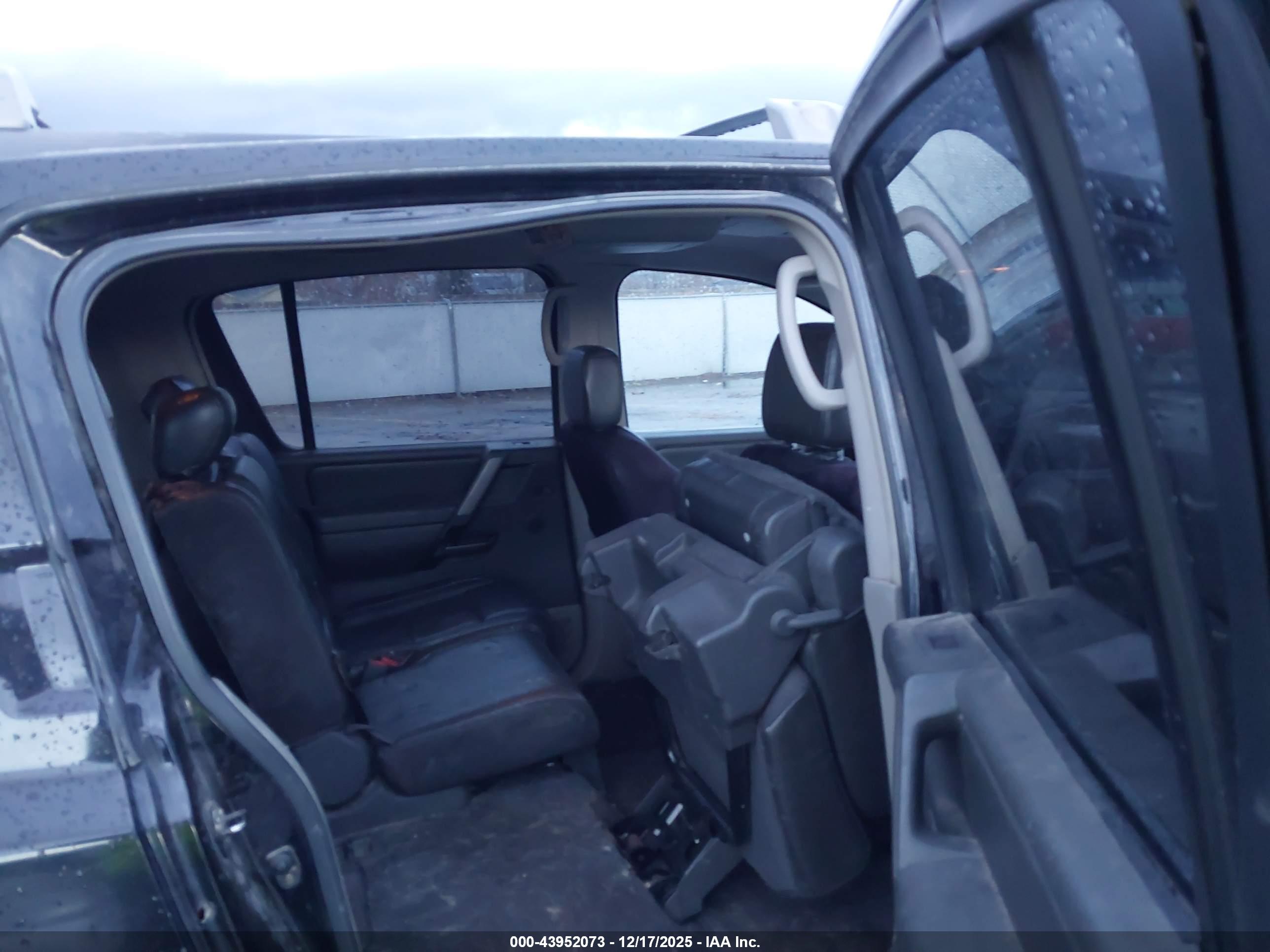 NISSAN PATHFINDER image 8
