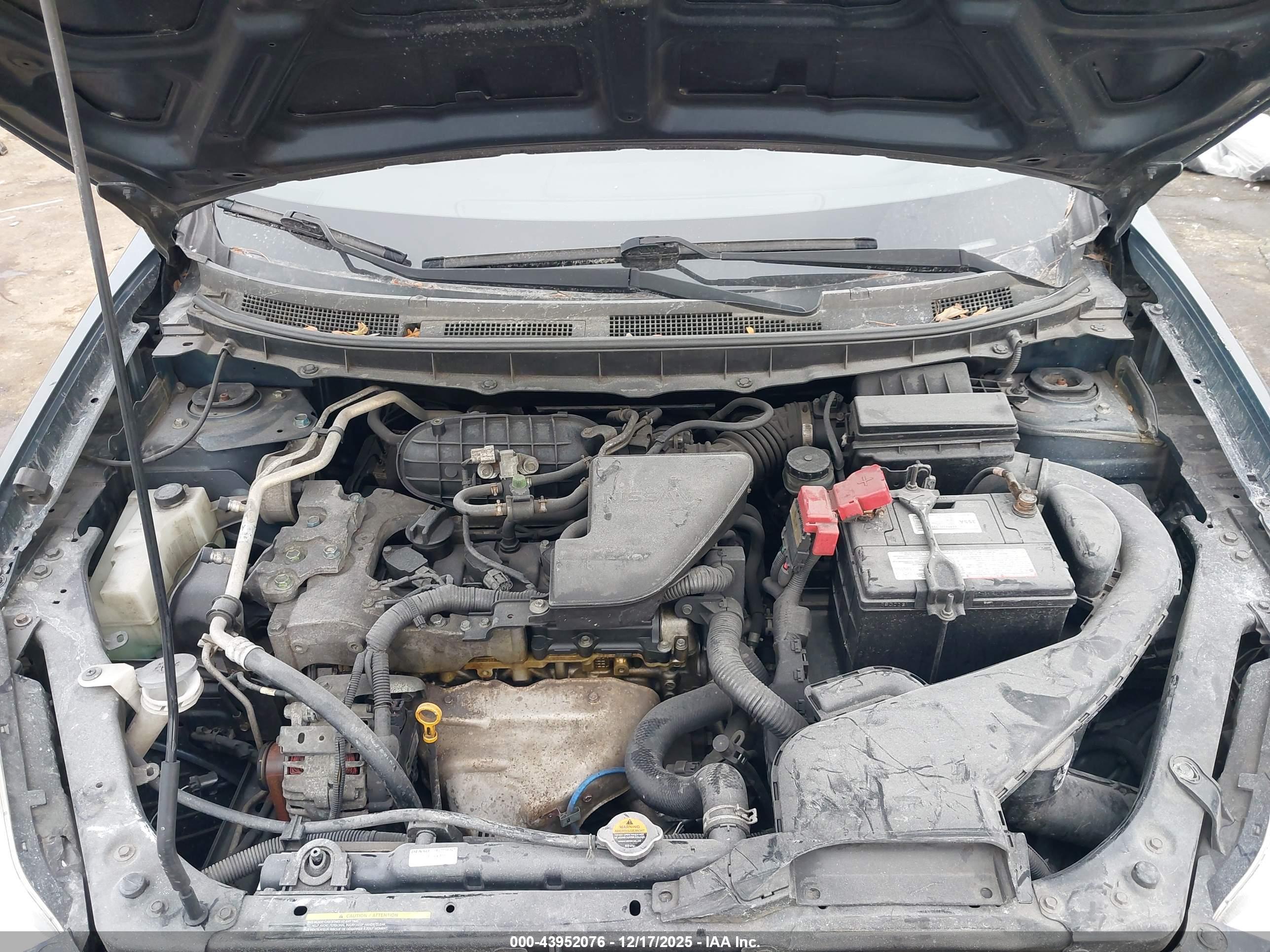 NISSAN ROGUE image 10