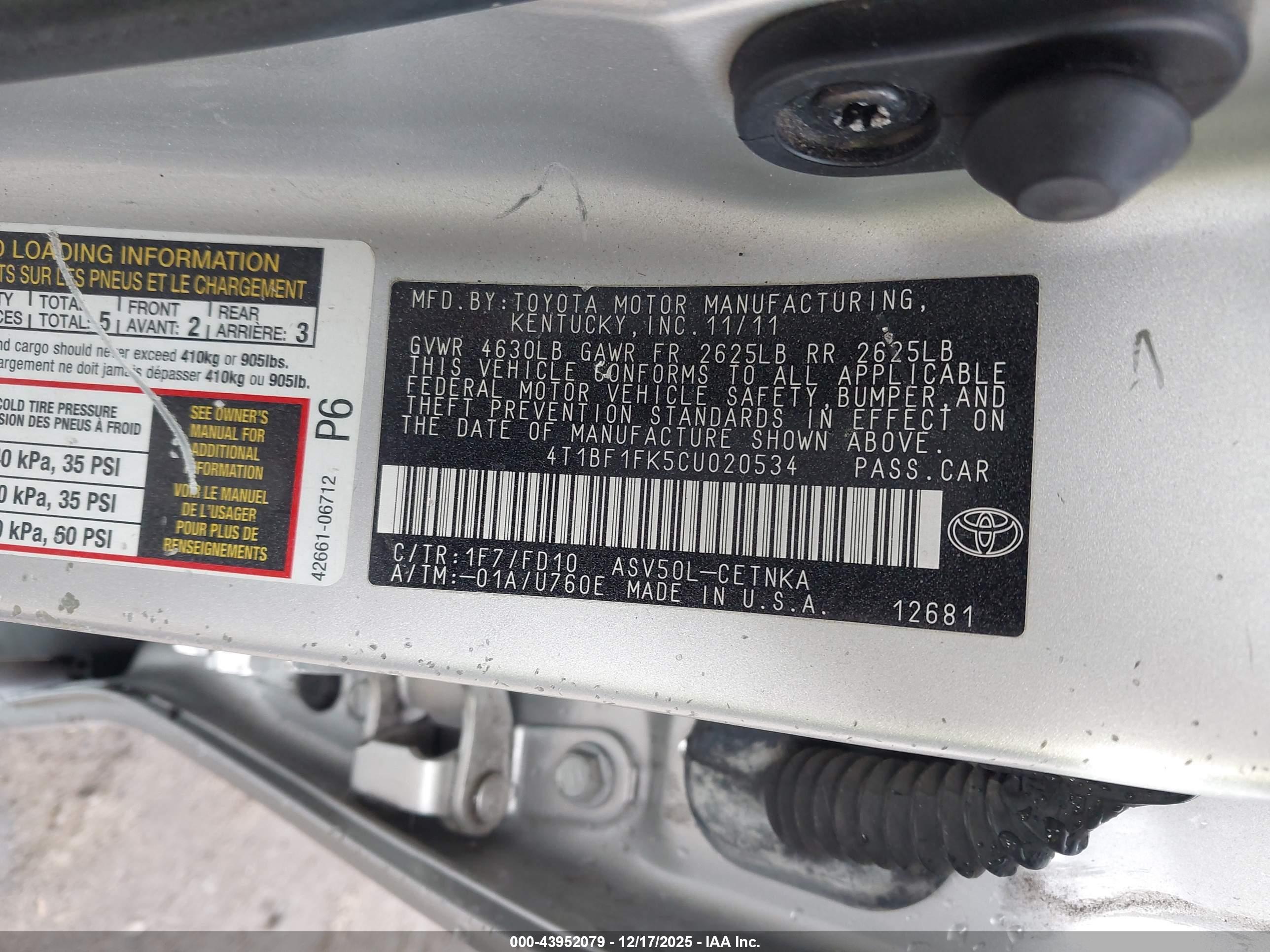 TOYOTA CAMRY image 9