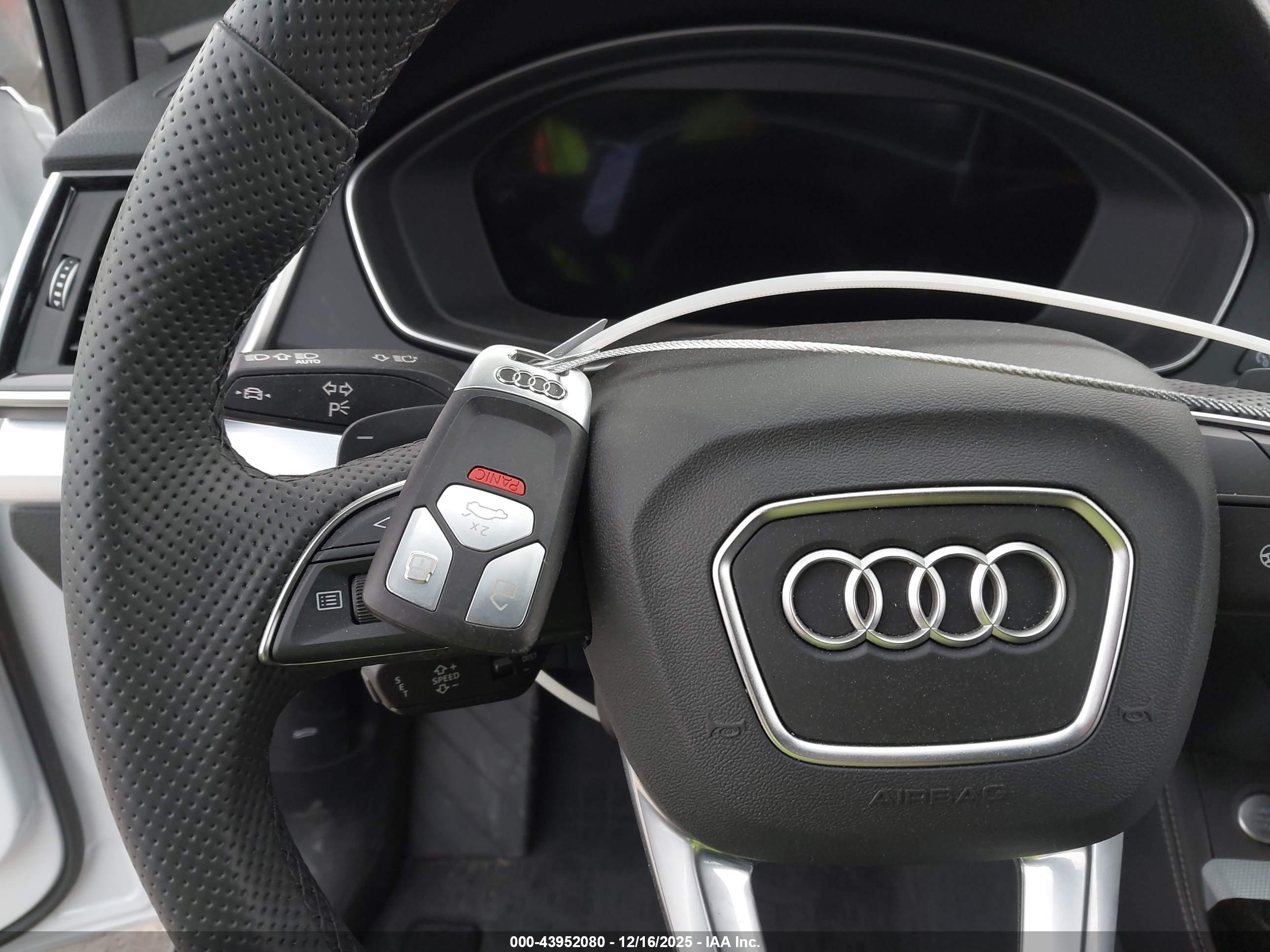 AUDI Q5 image 11