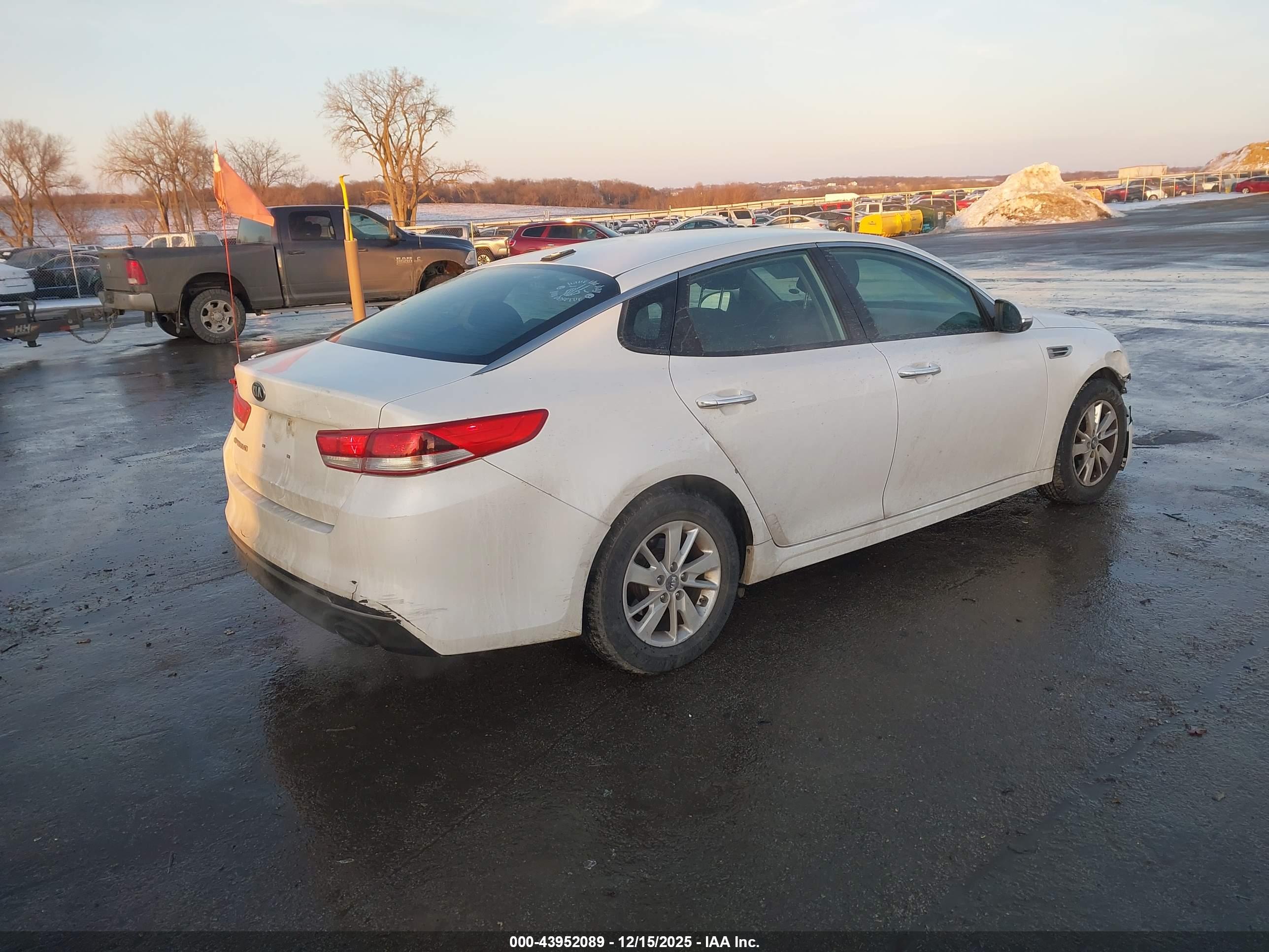 KIA OPTIMA image 4
