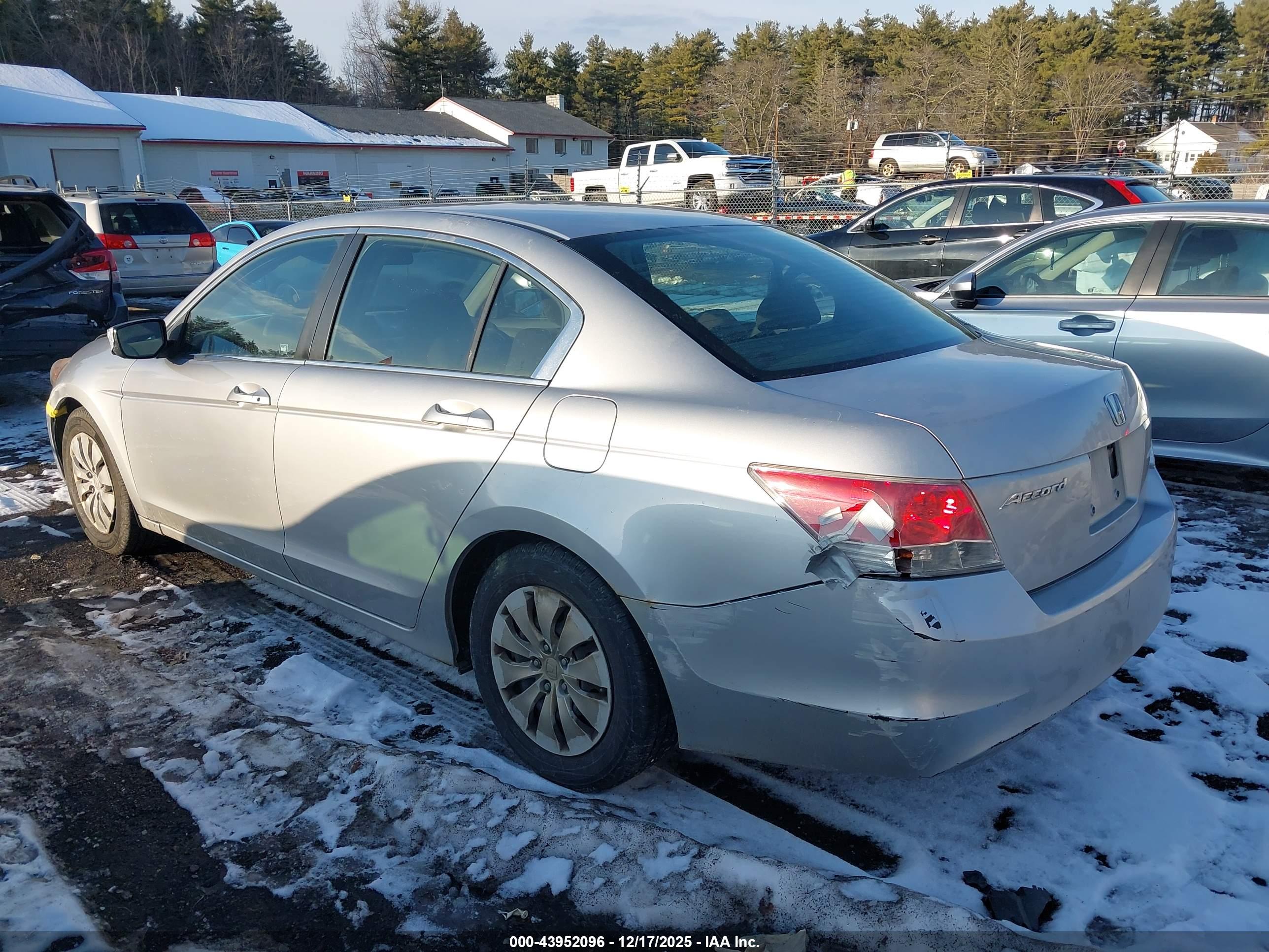 HONDA ACCORD image 3
