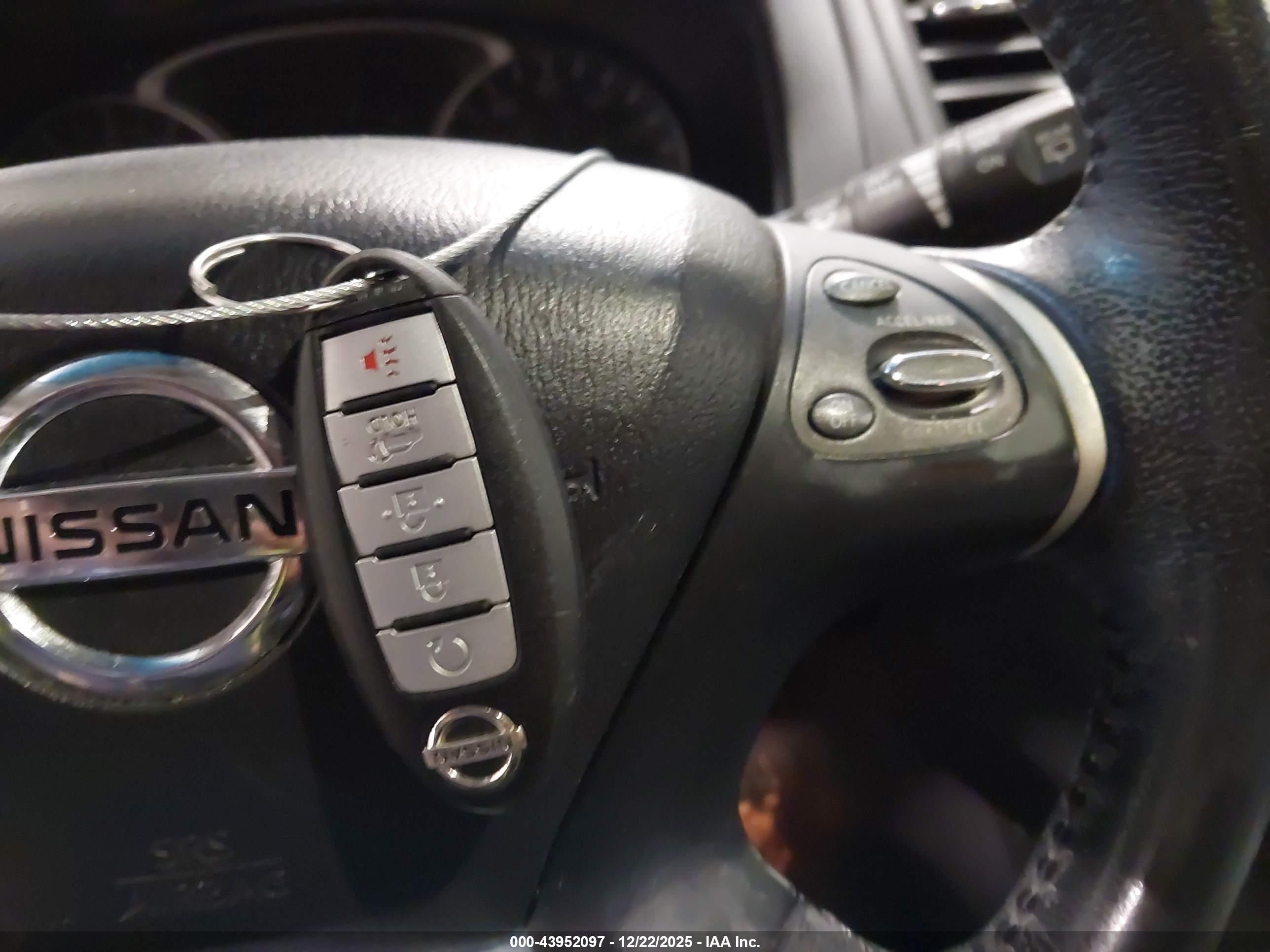 NISSAN PATHFINDER image 11