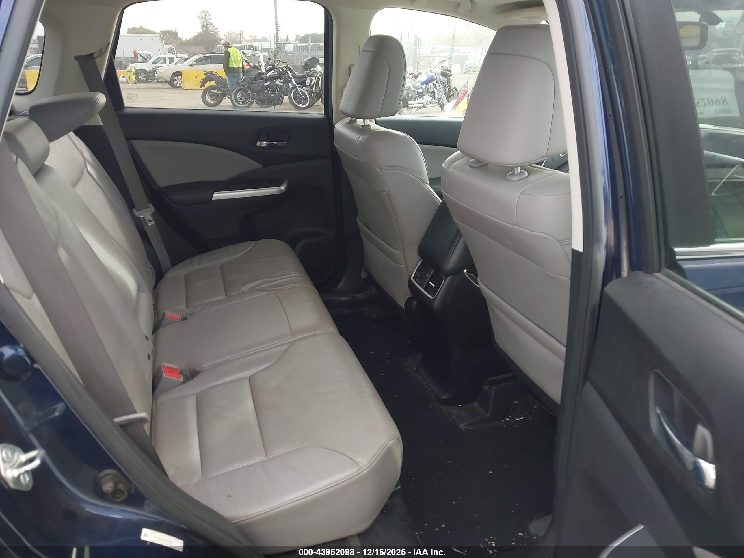 HONDA CR-V image 8
