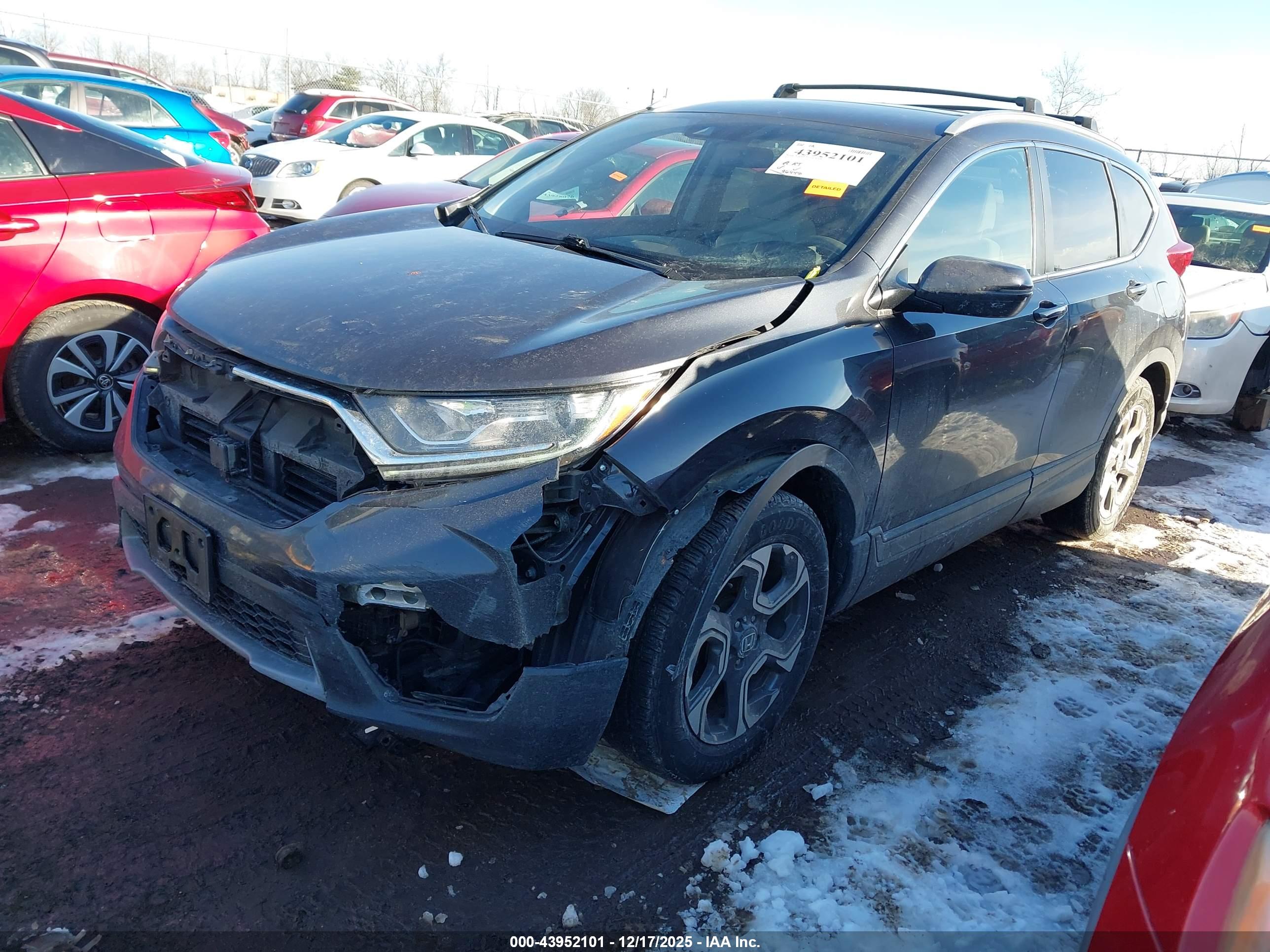 HONDA CR-V image 2