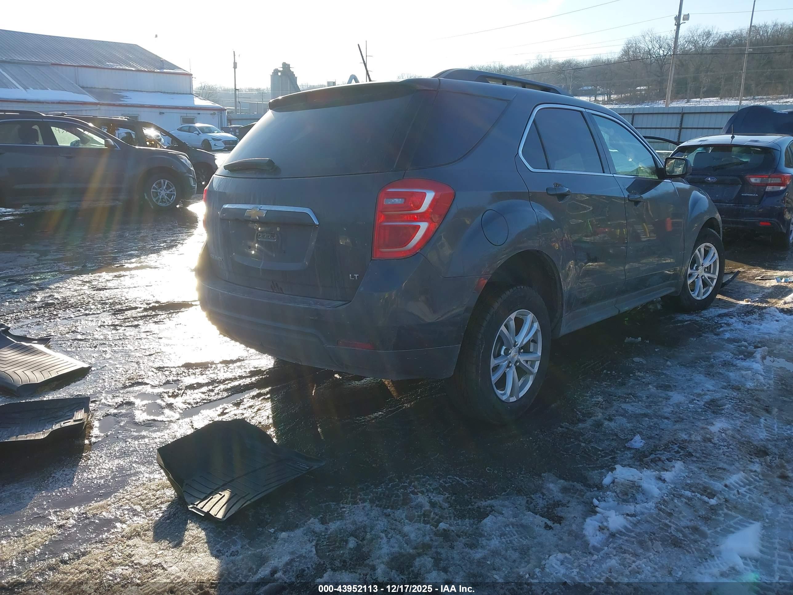 CHEVROLET EQUINOX image 4