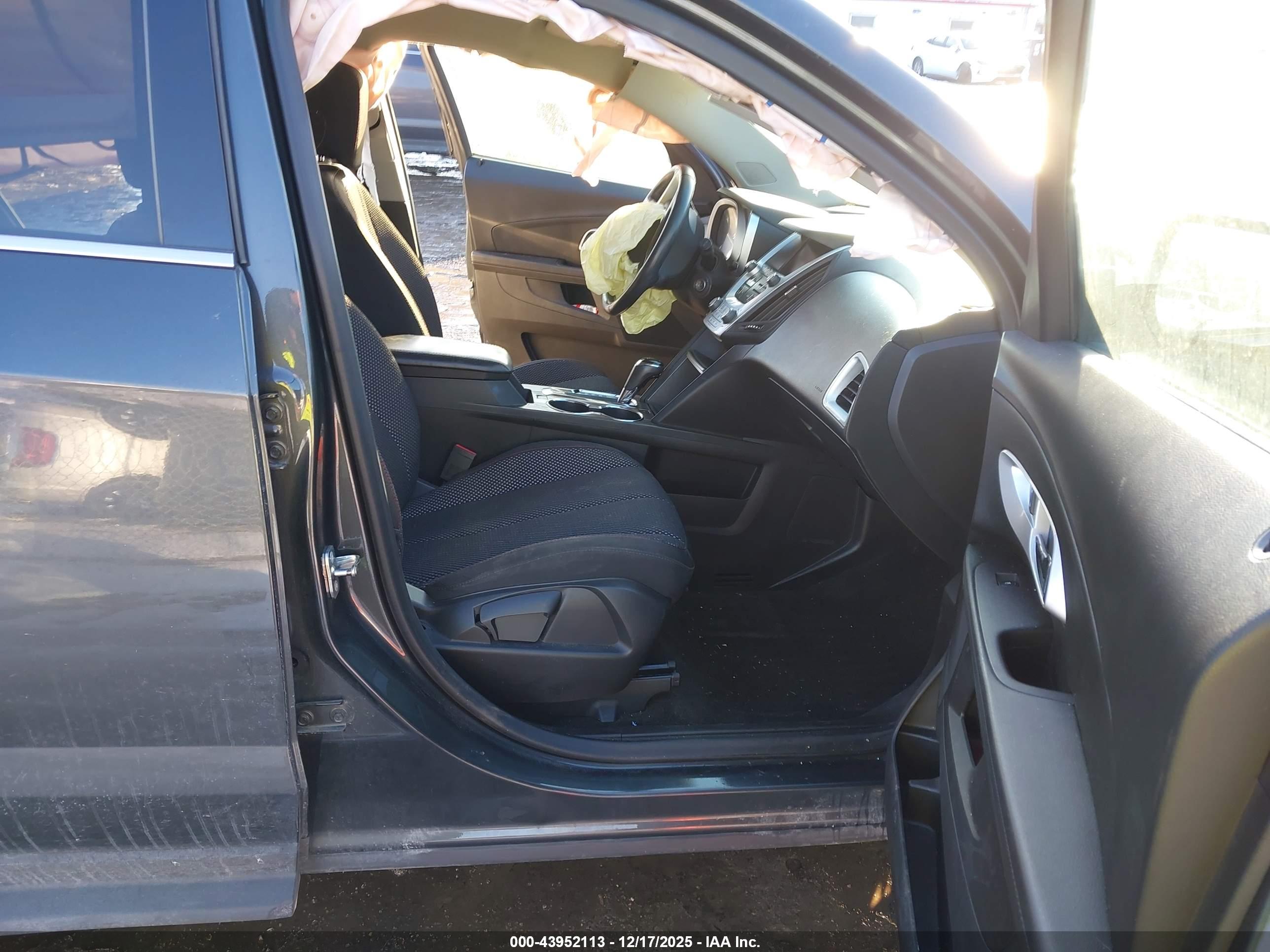CHEVROLET EQUINOX image 5