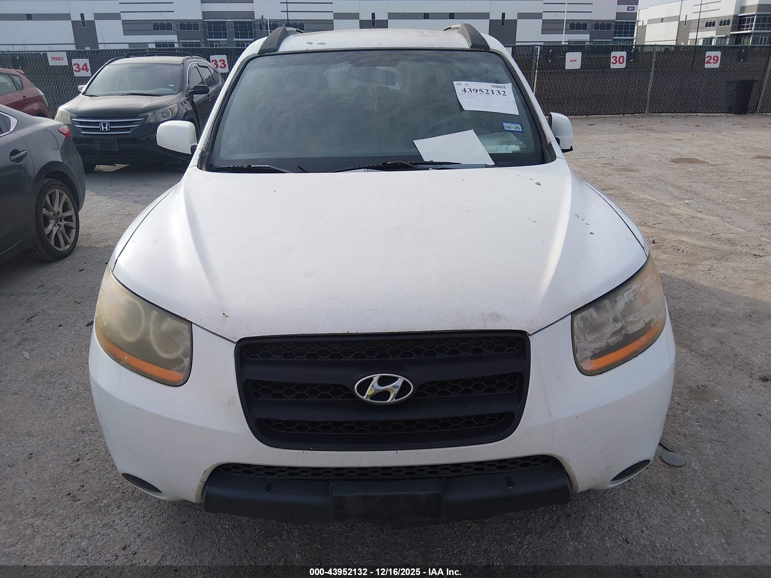 HYUNDAI SANTA image 6