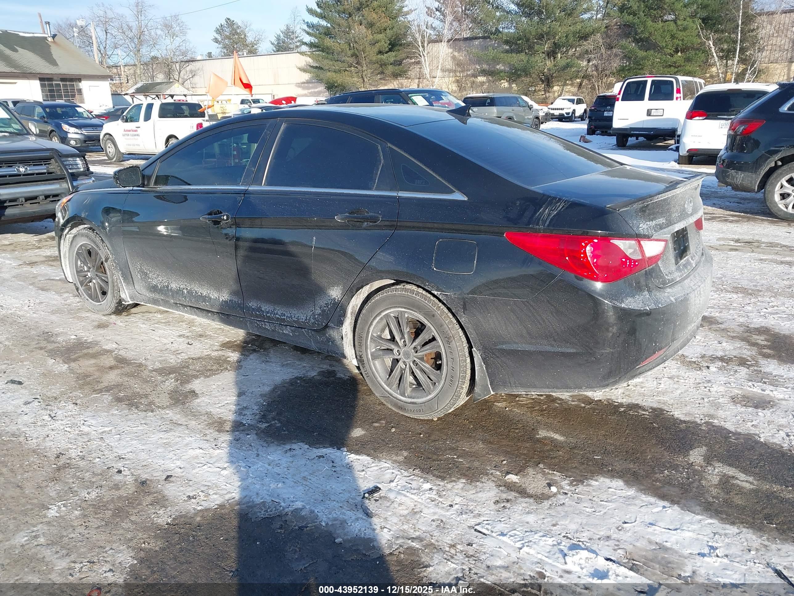 HYUNDAI SONATA image 3