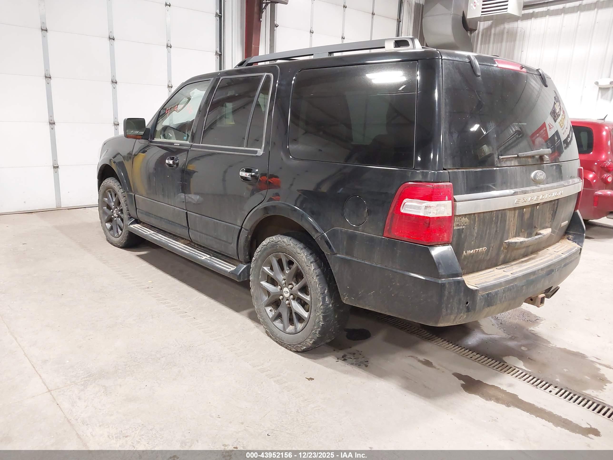 FORD EXPEDITION image 3