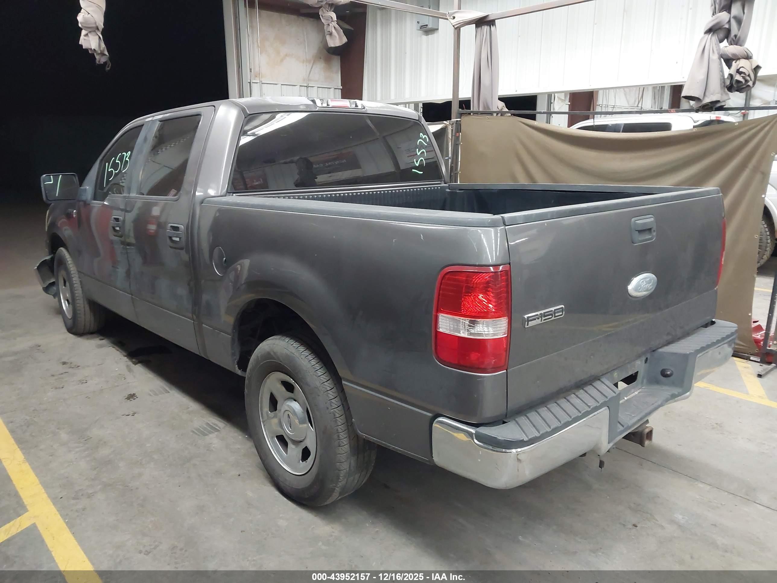 FORD F-150 image 3