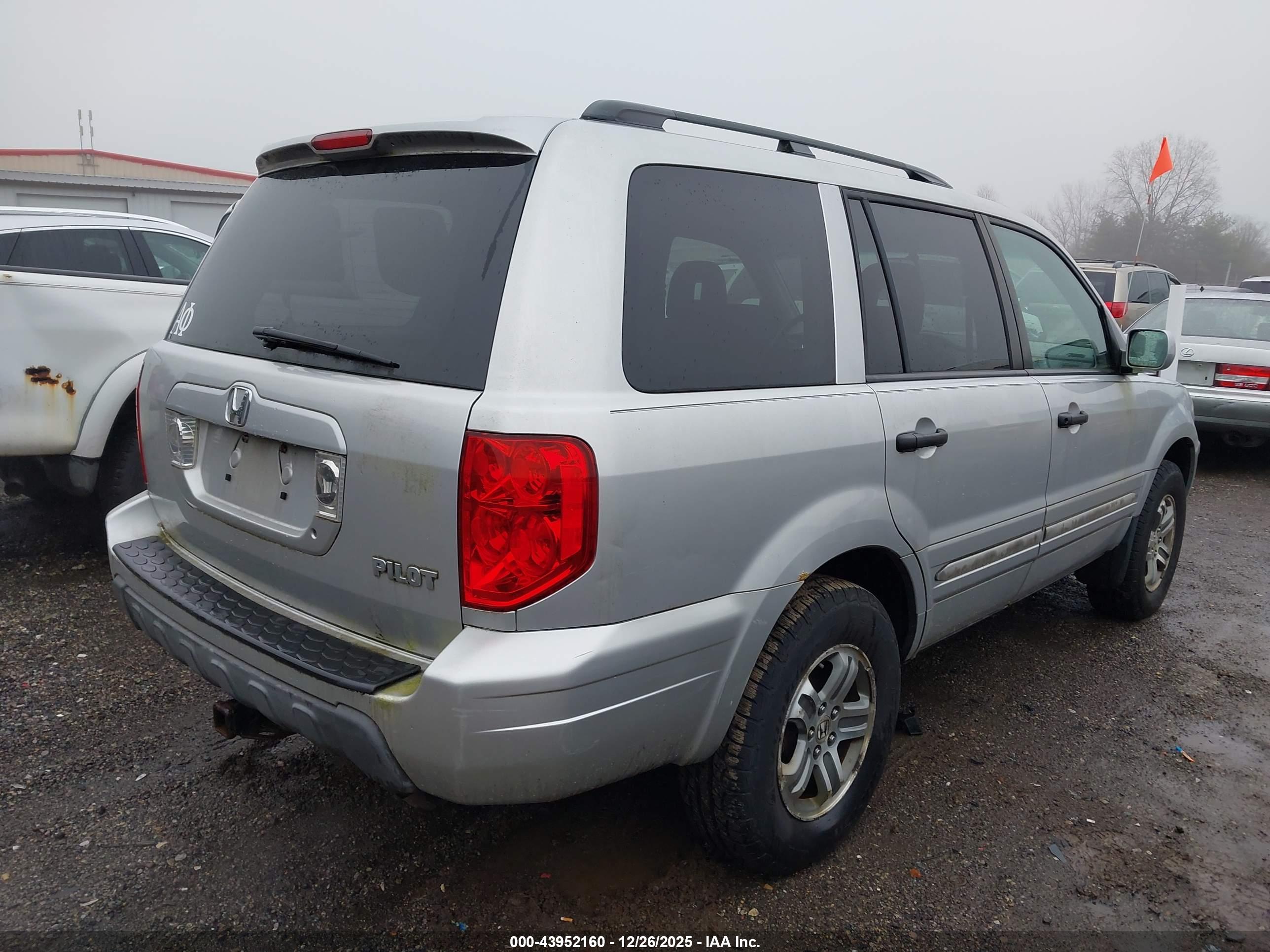HONDA PILOT image 4