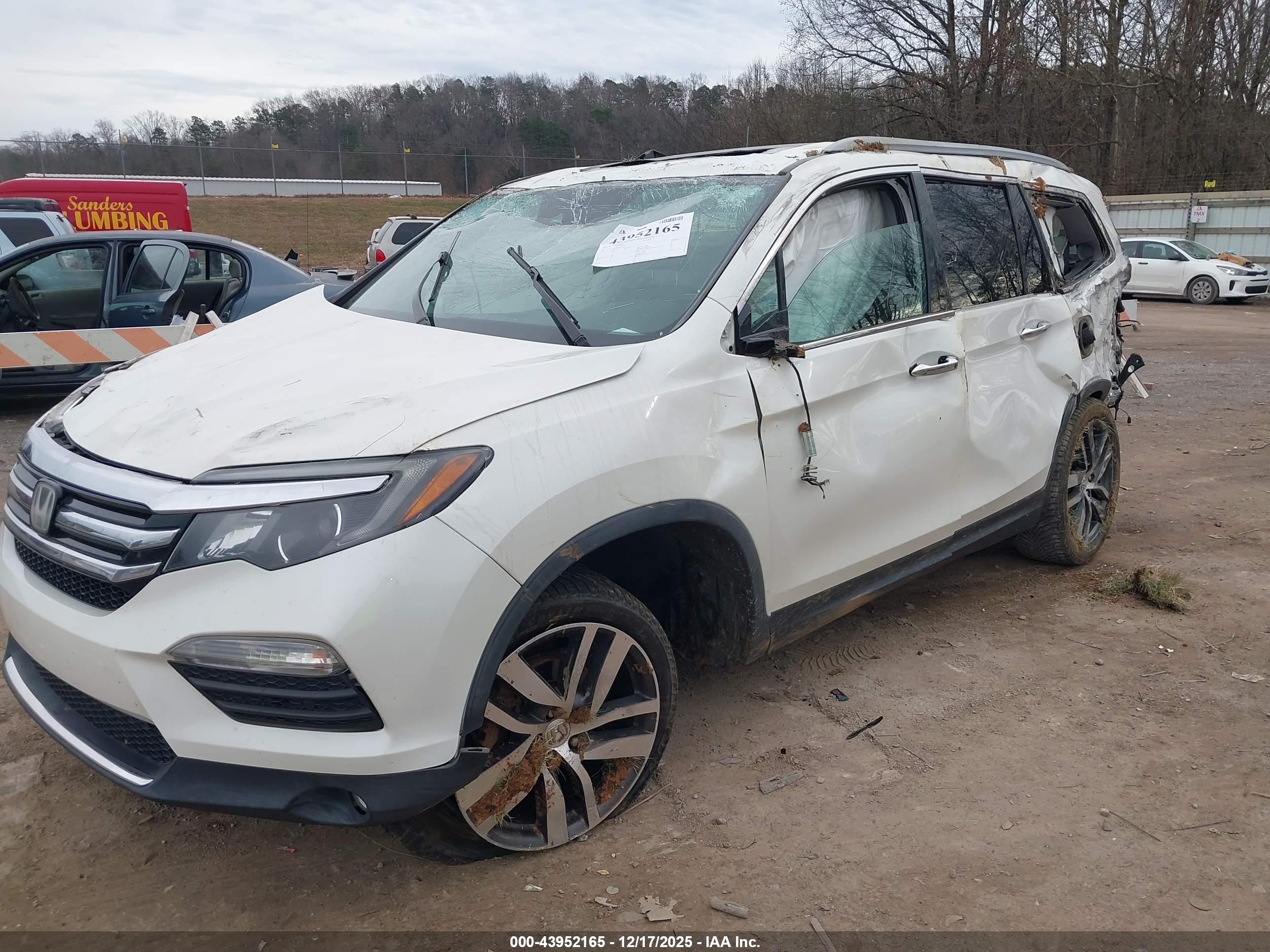 HONDA PILOT image 2