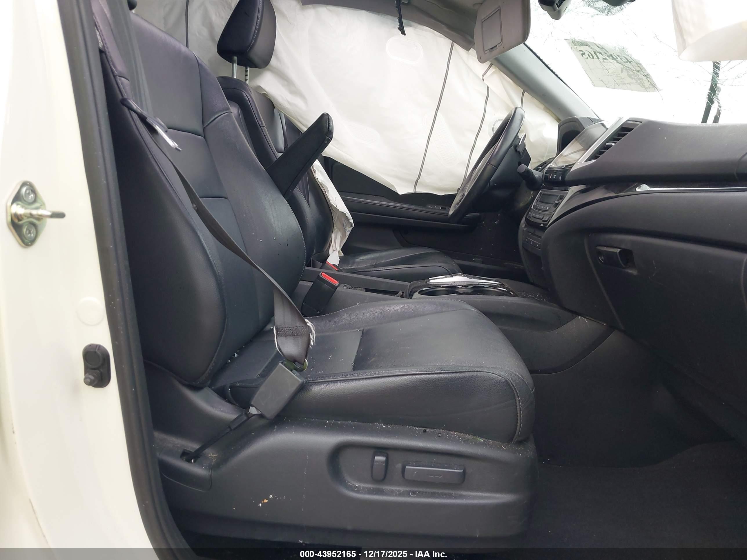 HONDA PILOT image 5