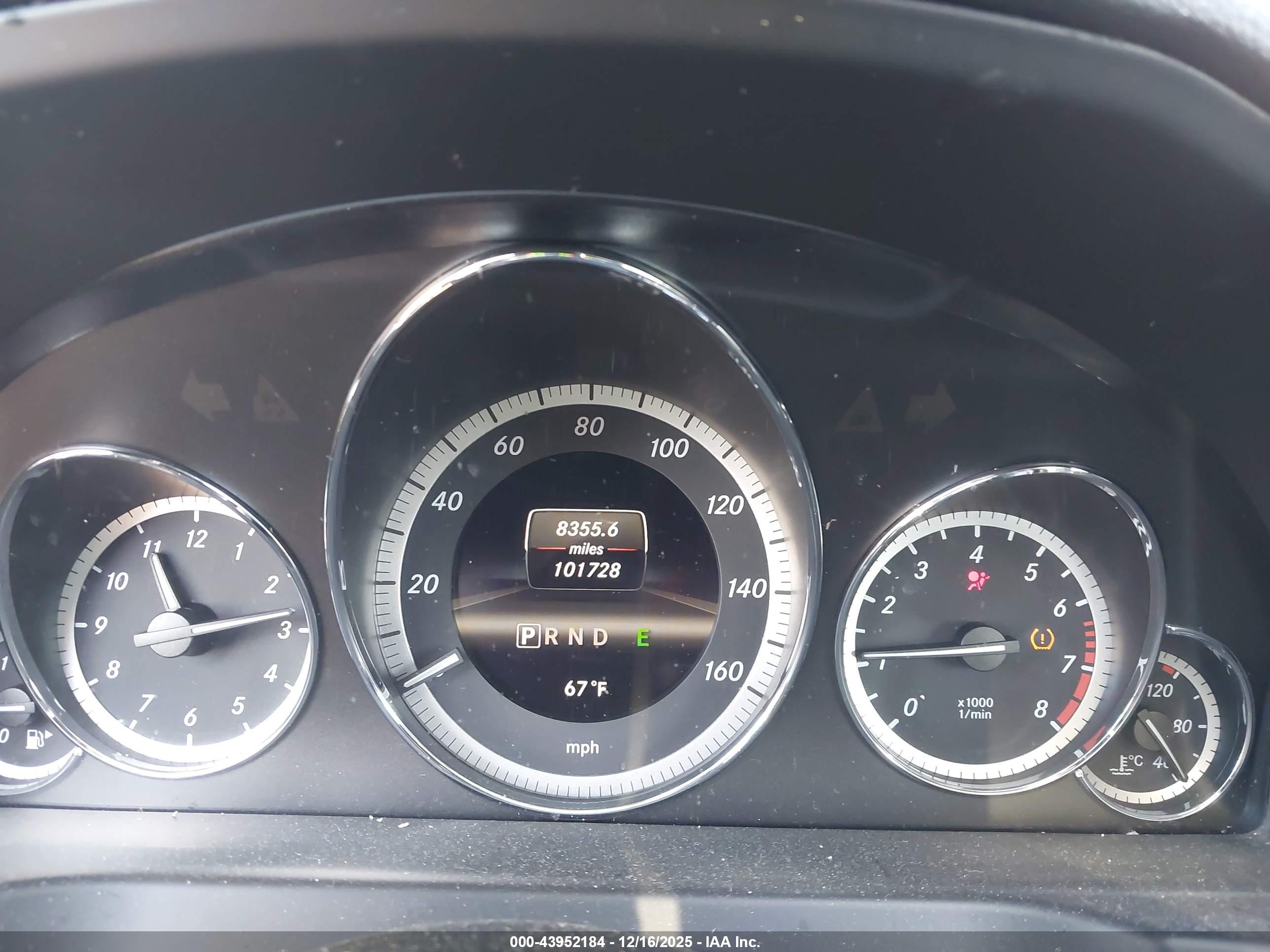MERCEDES-BENZ E image 7