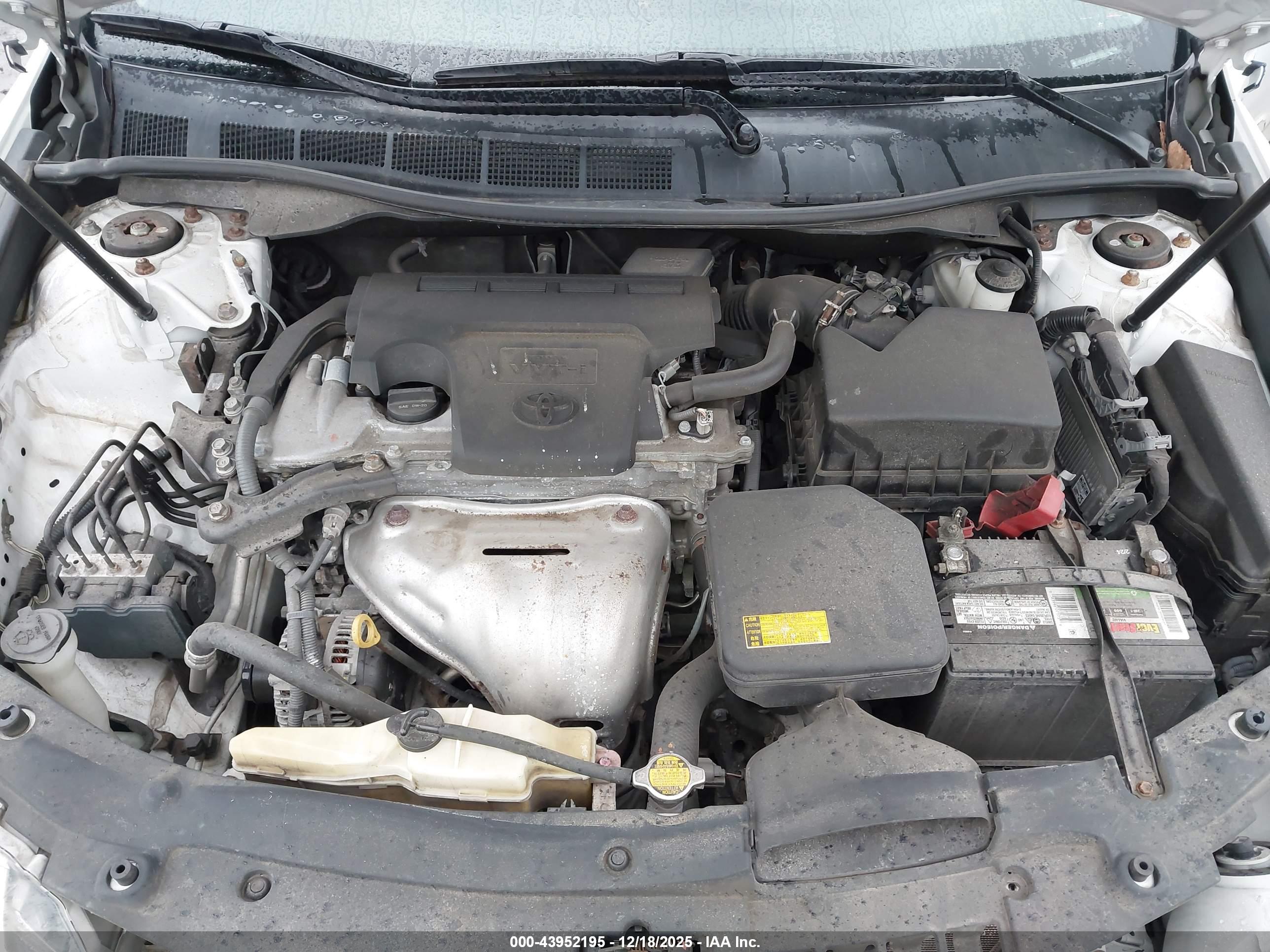 TOYOTA CAMRY image 10