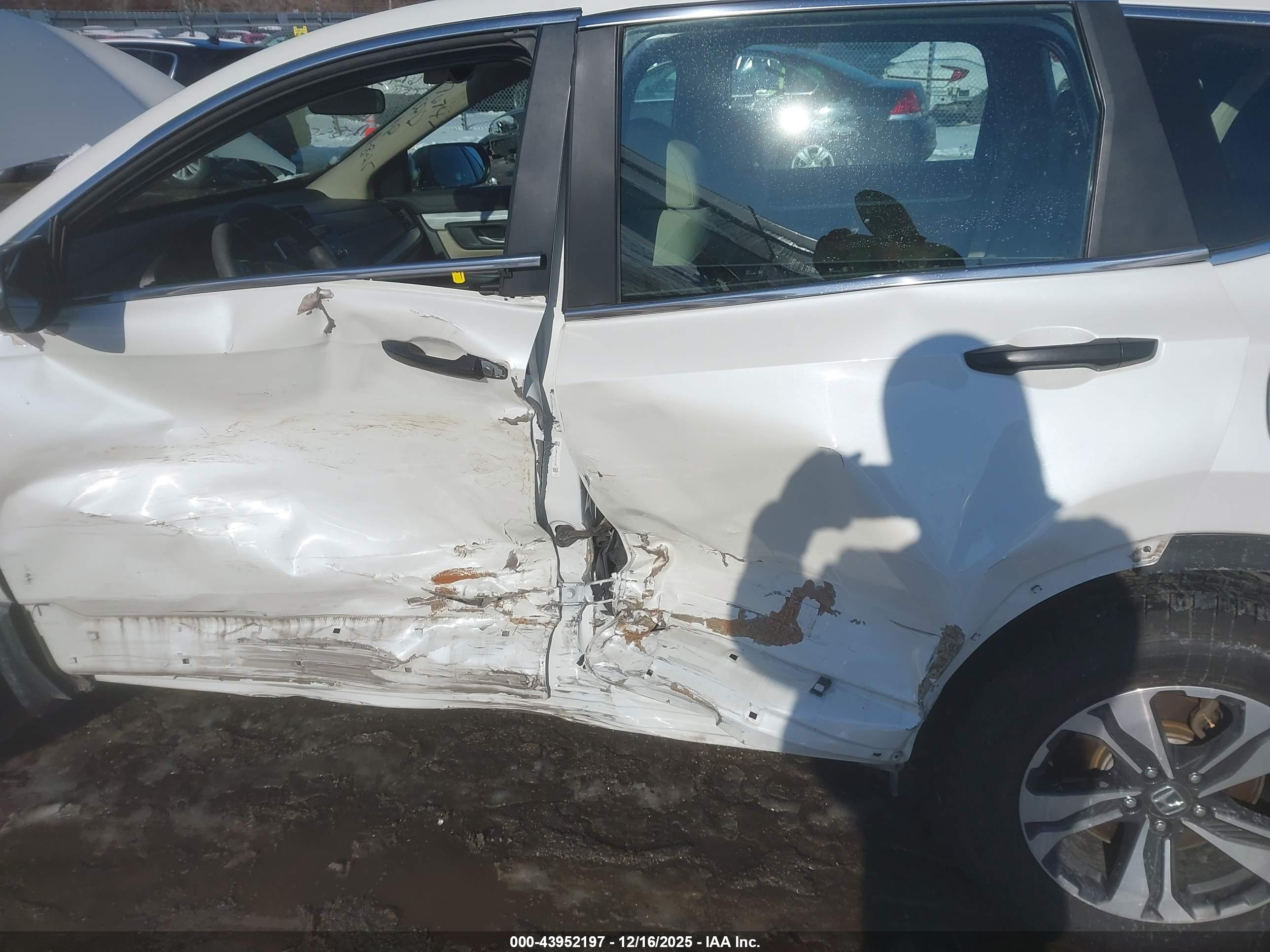 HONDA CR-V image 6
