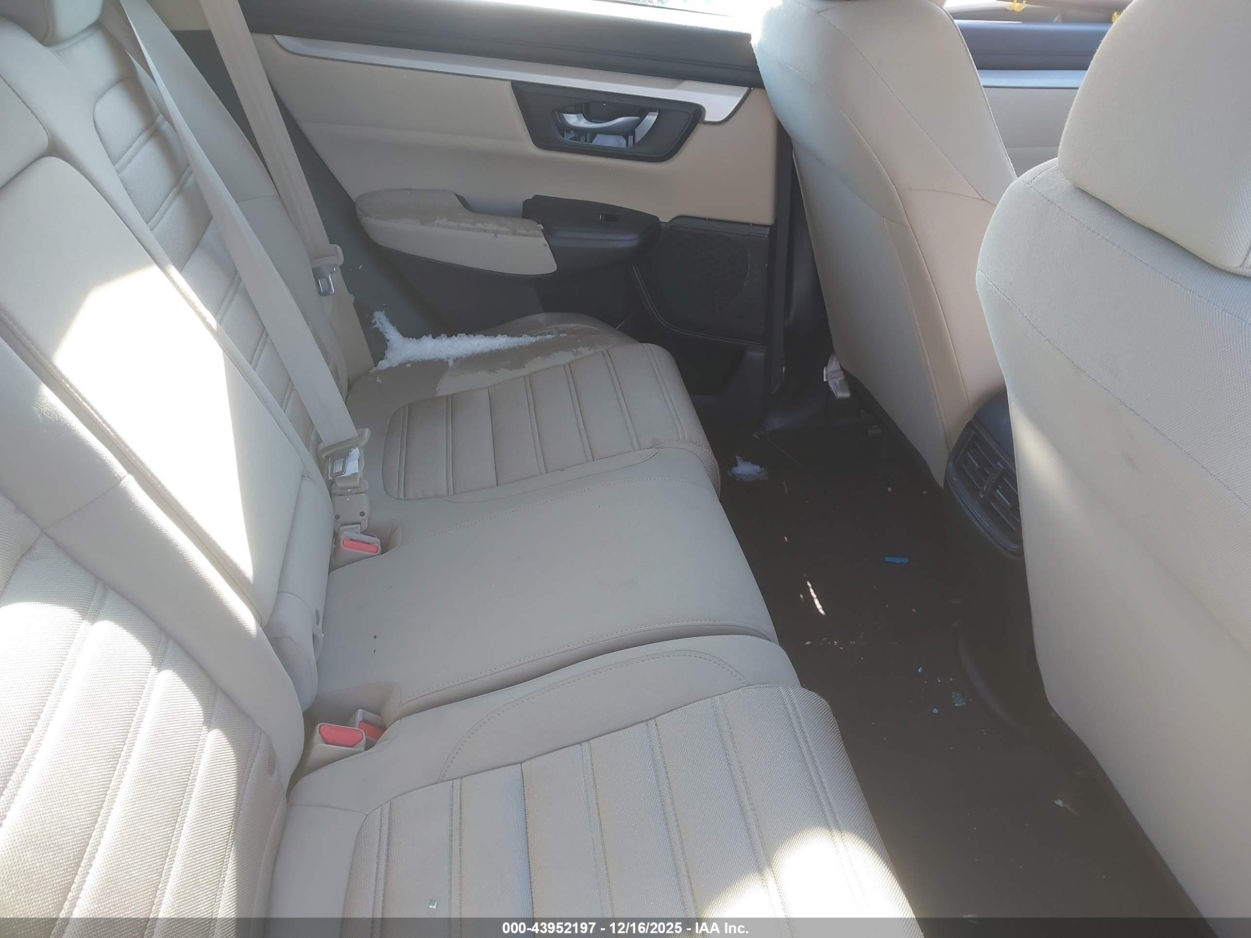 HONDA CR-V image 8