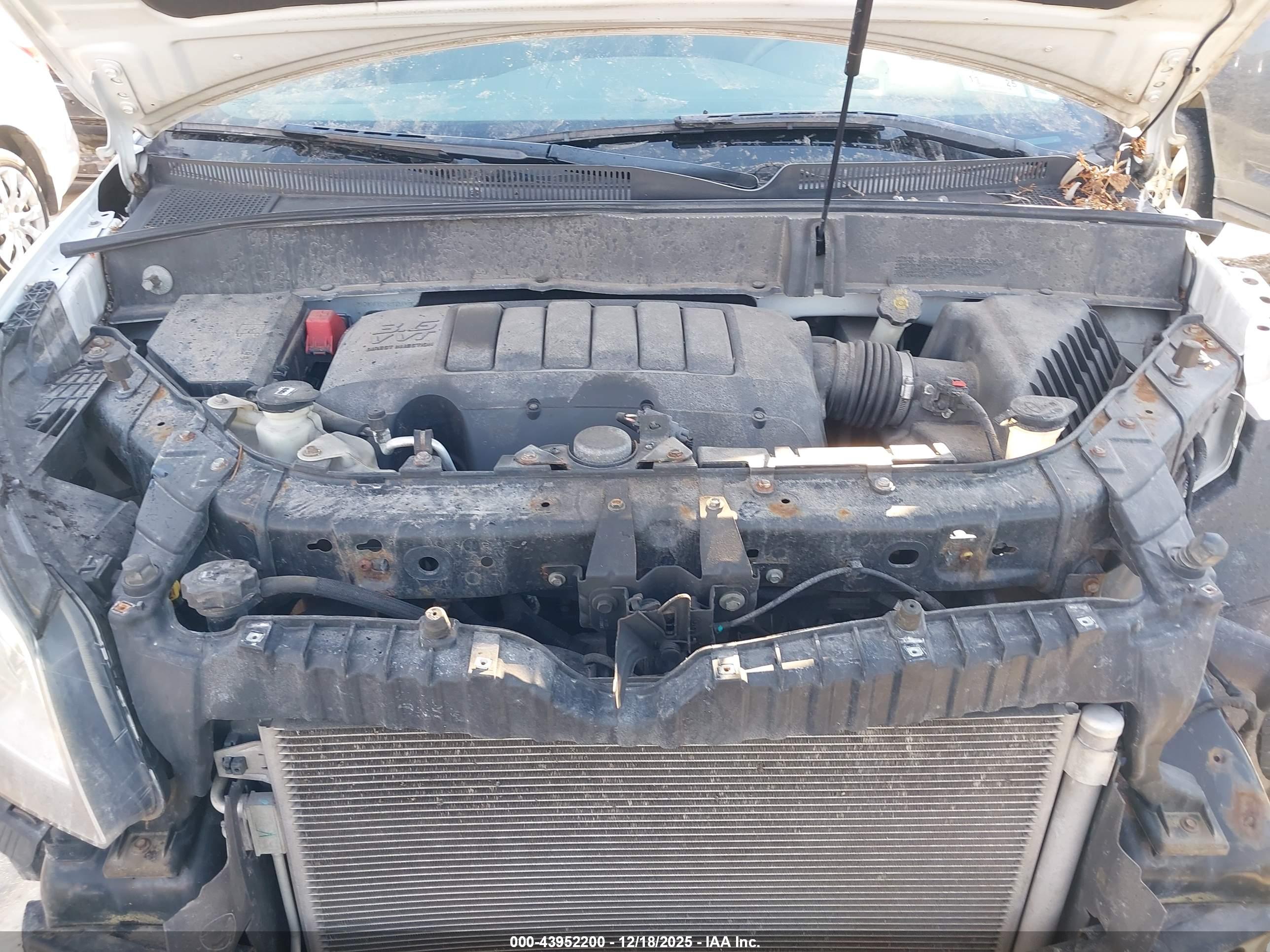 CHEVROLET TRAVERSE image 10
