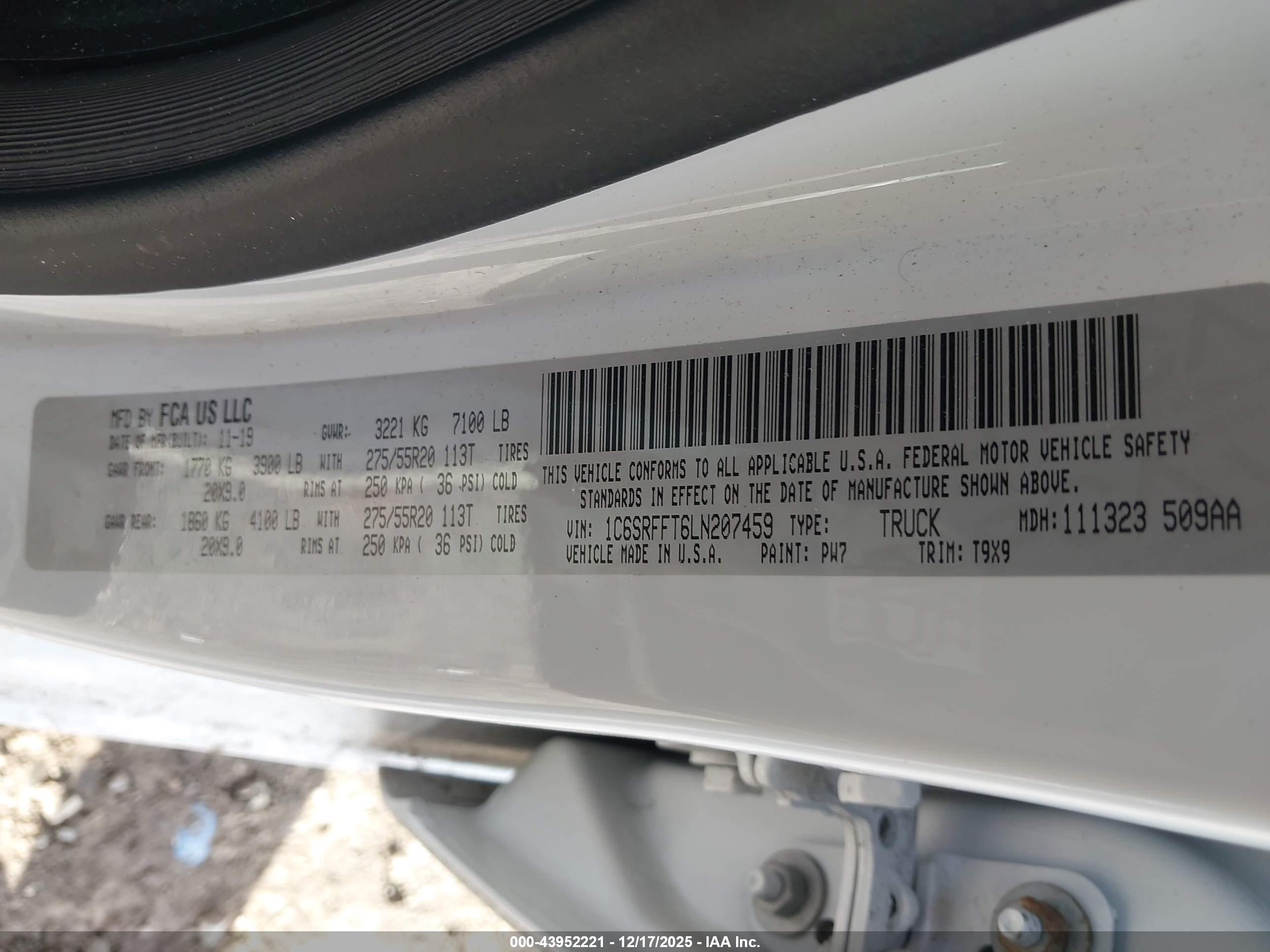 RAM 1500 image 9