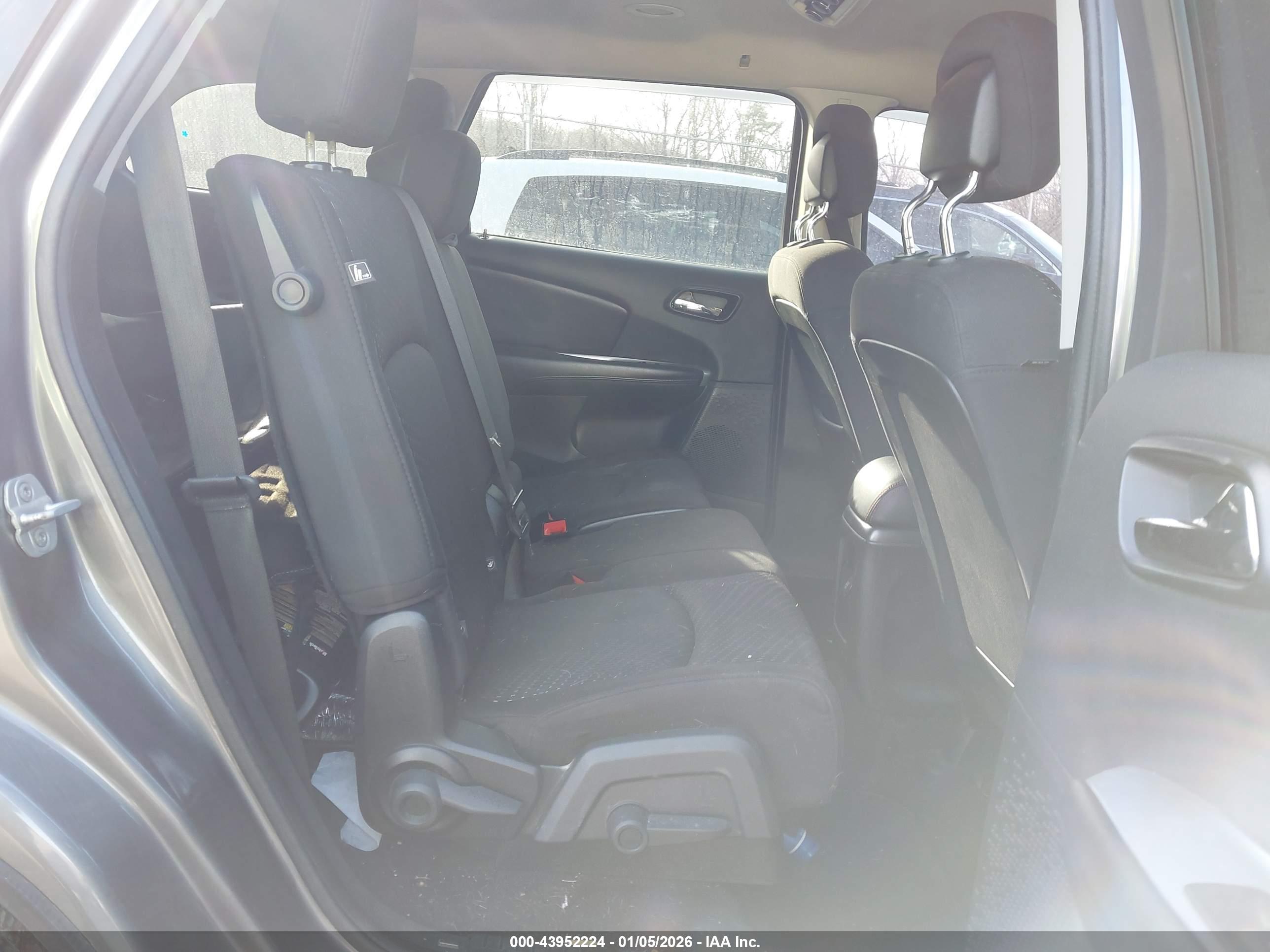 DODGE JOURNEY image 8