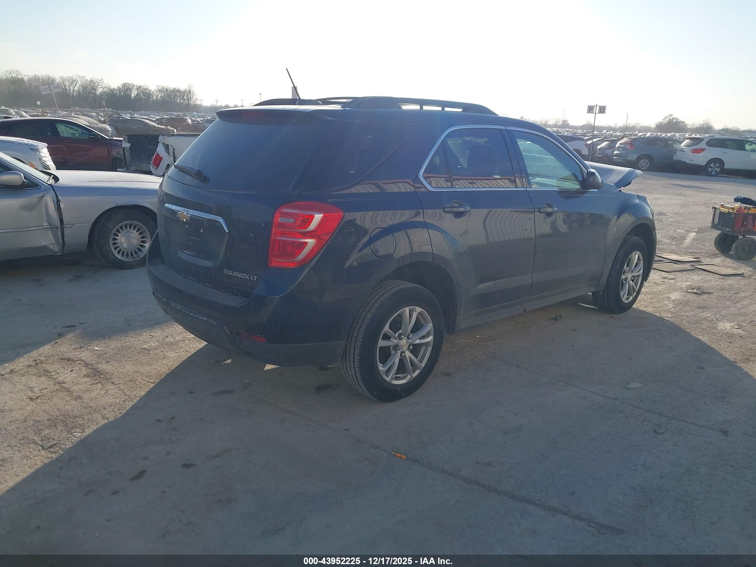 CHEVROLET EQUINOX image 4